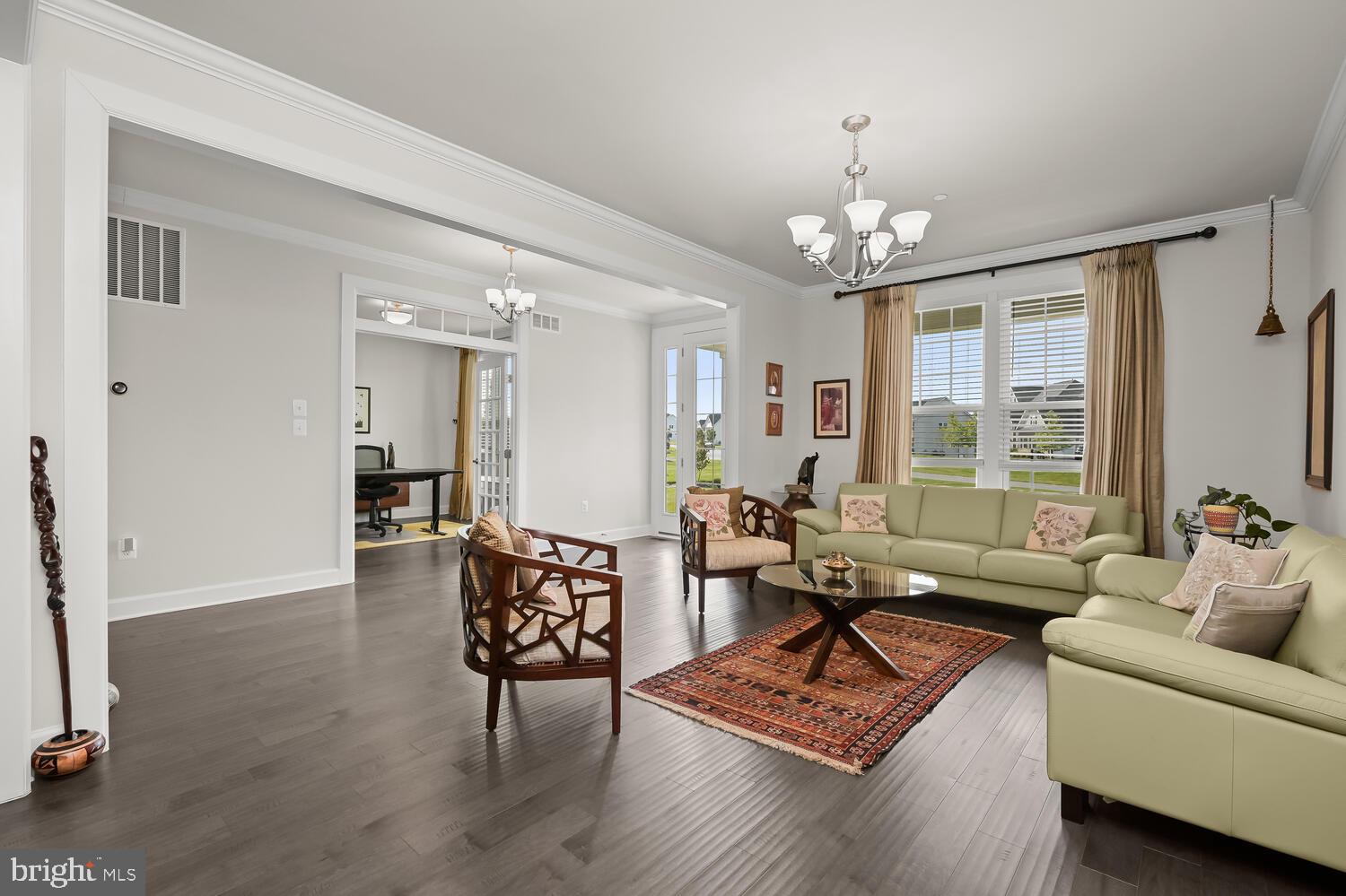 FAIRLANE FARM - Residential