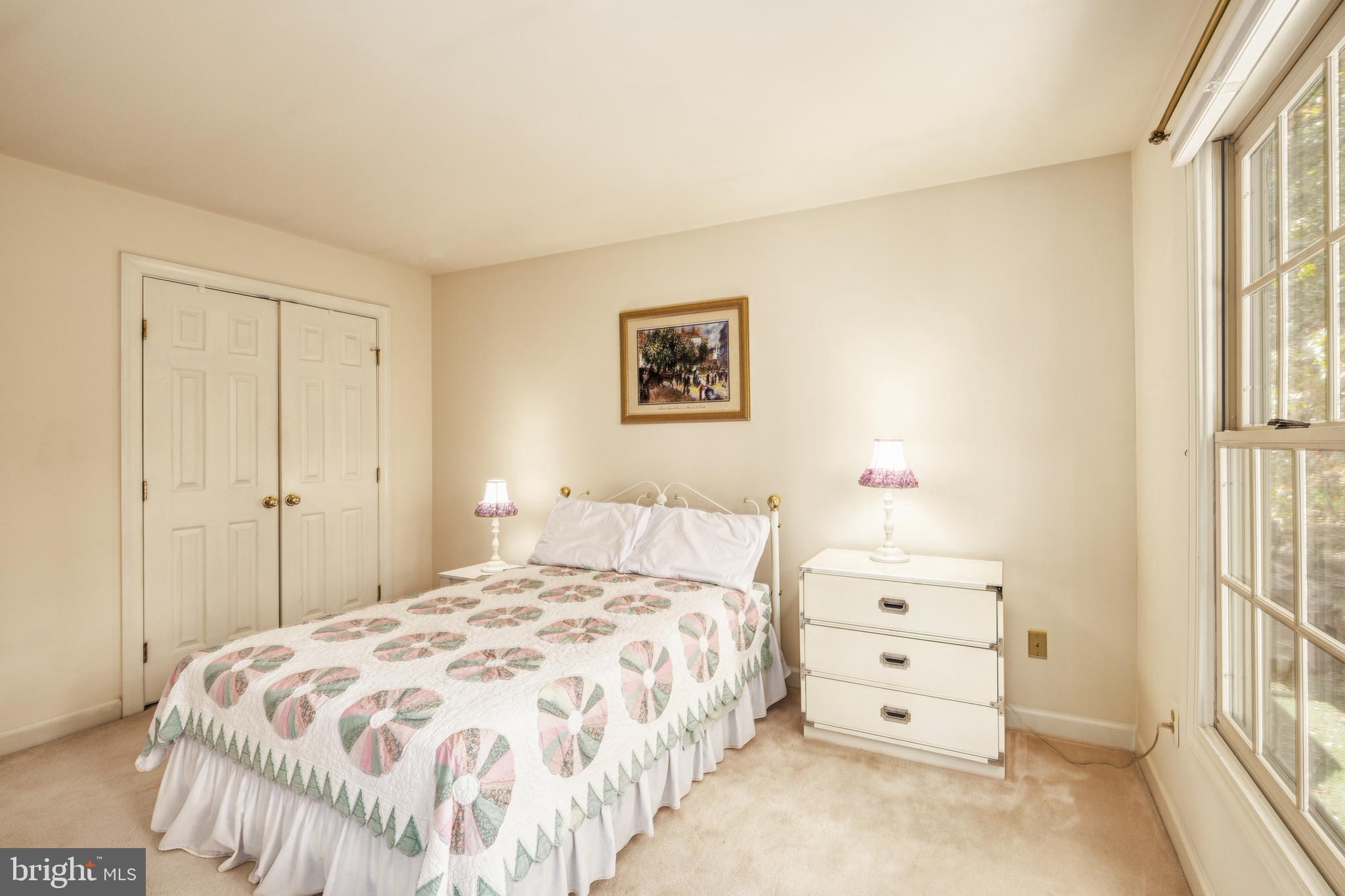 CROSSPOINTE - Residential