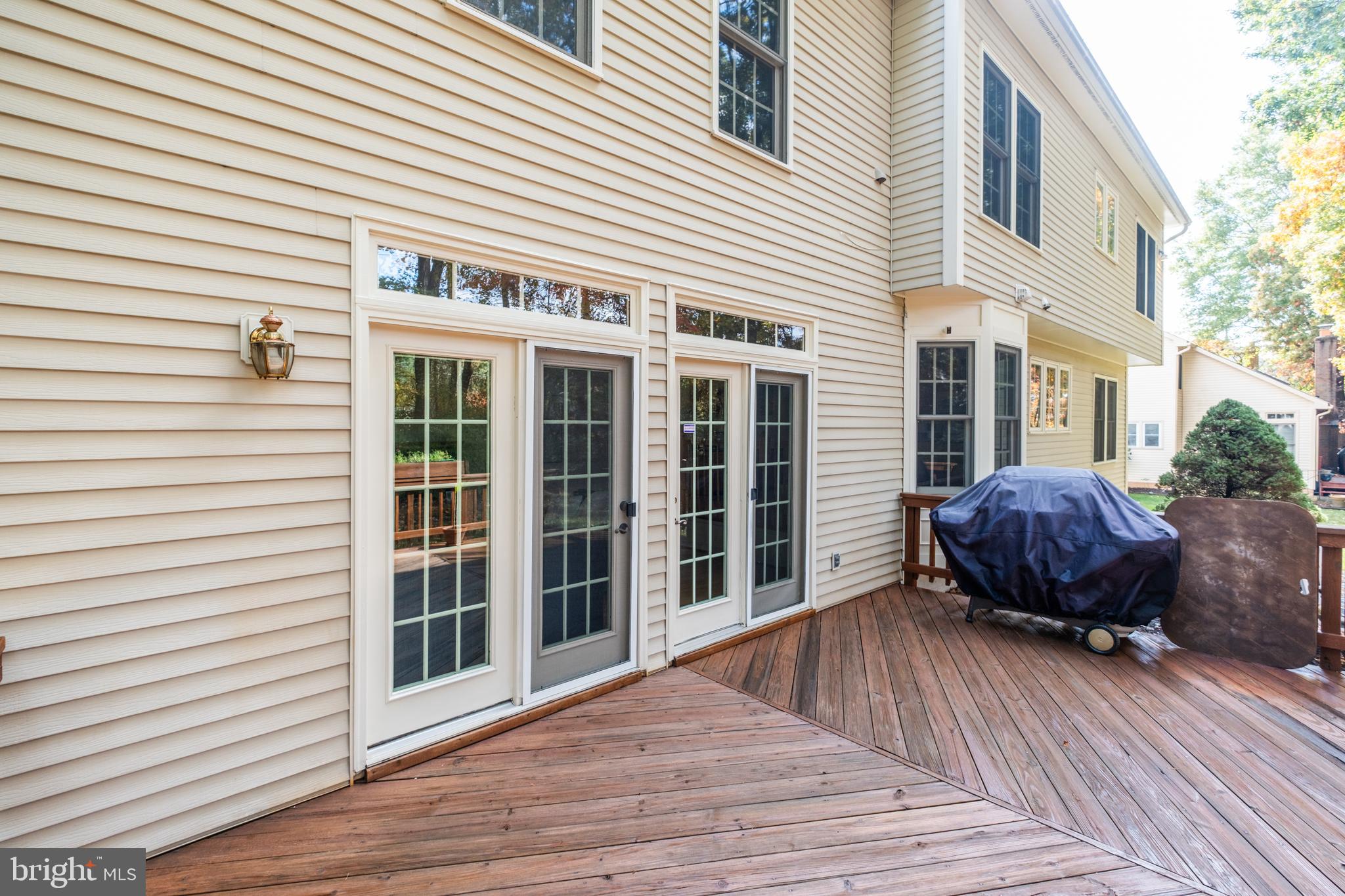 CROSSPOINTE - Residential