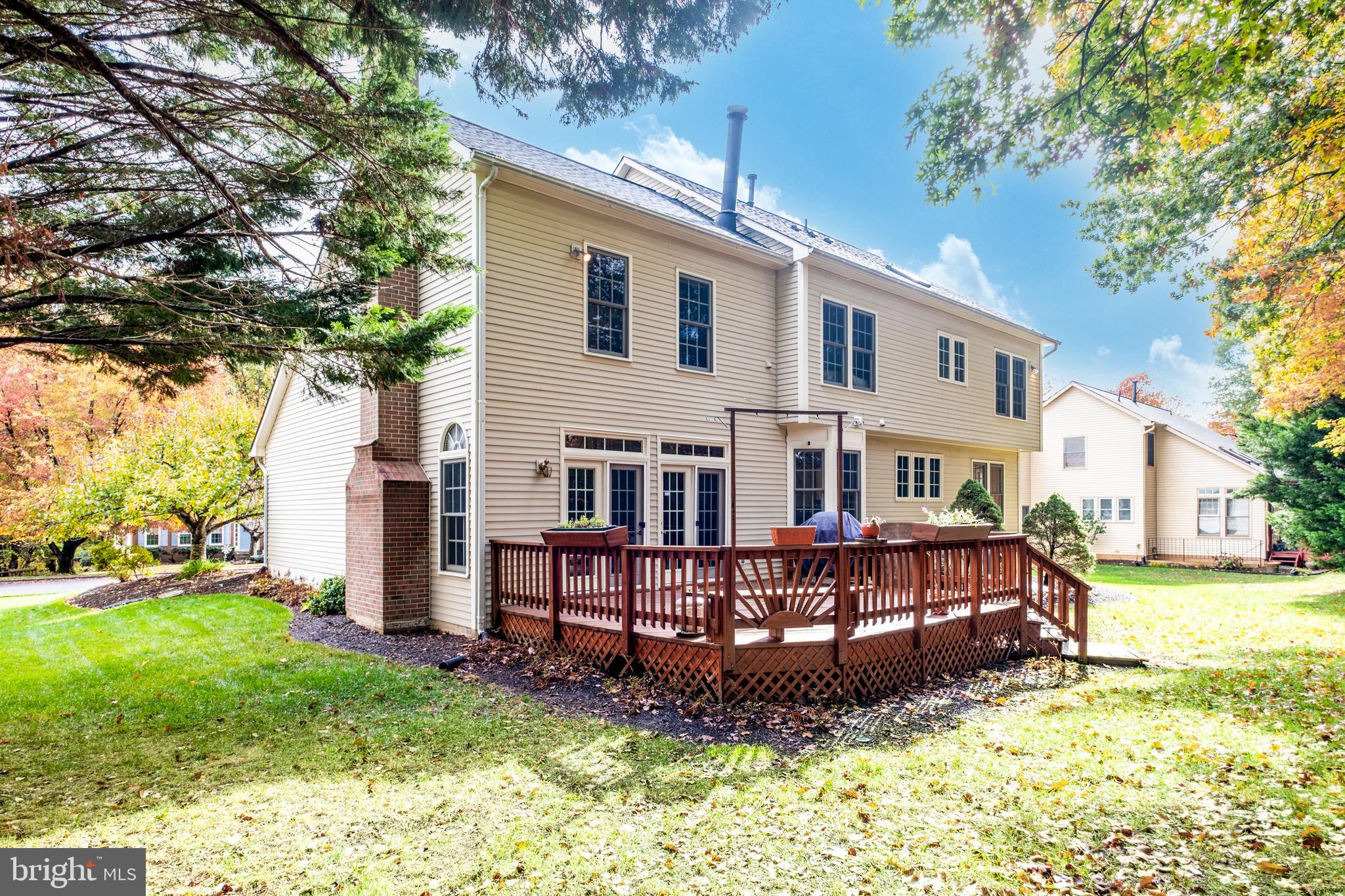 CROSSPOINTE - Residential