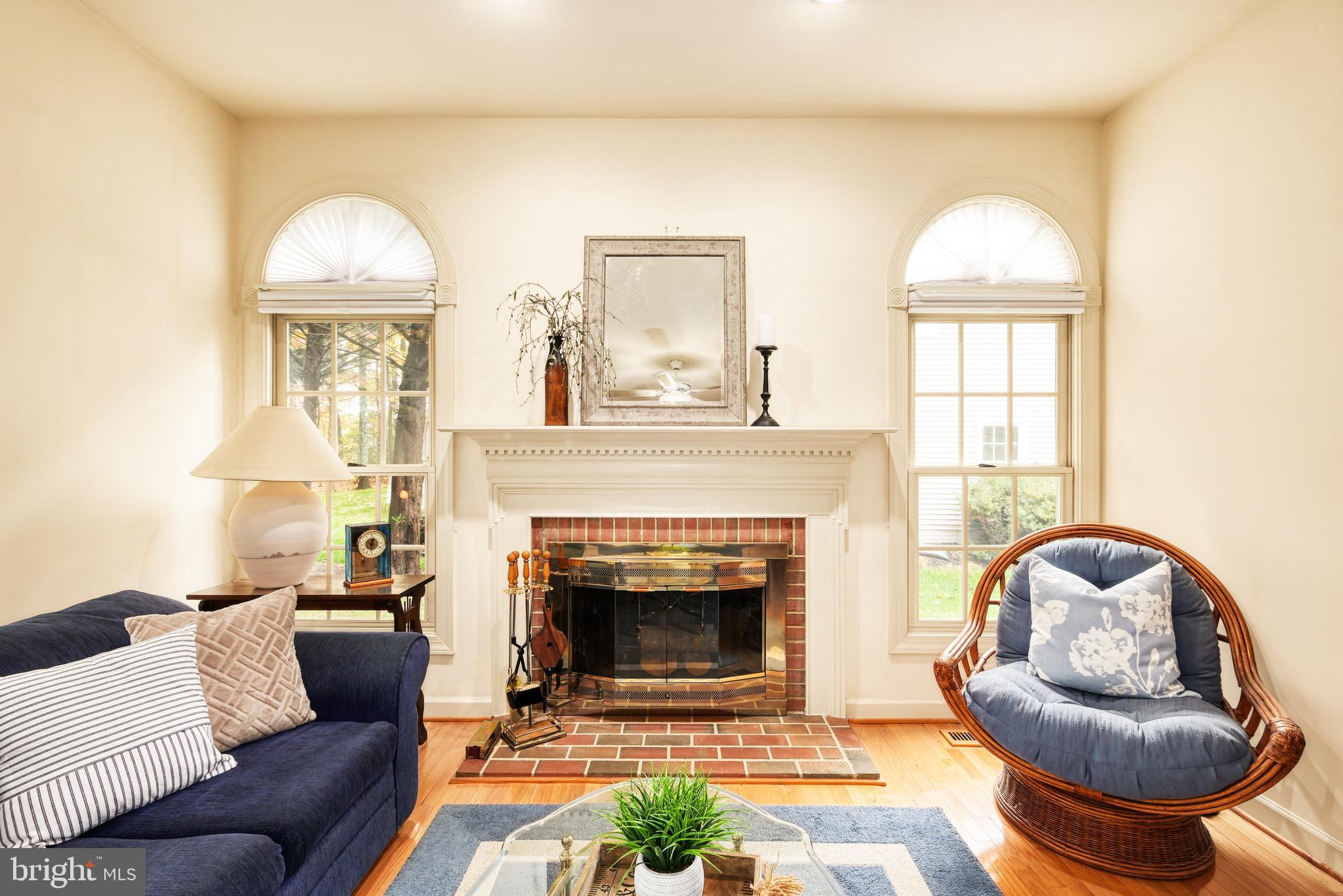 CROSSPOINTE - Residential