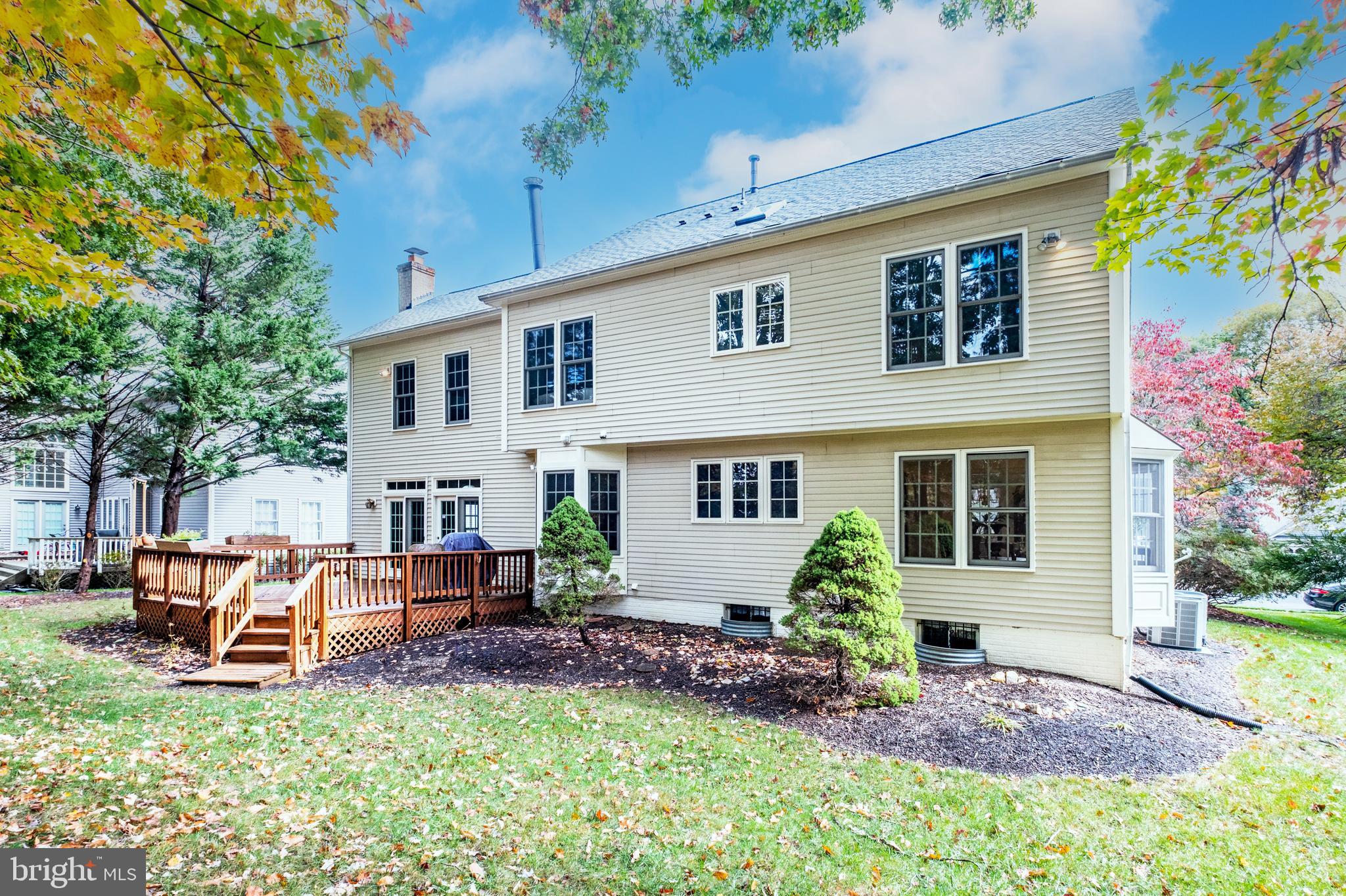 CROSSPOINTE - Residential