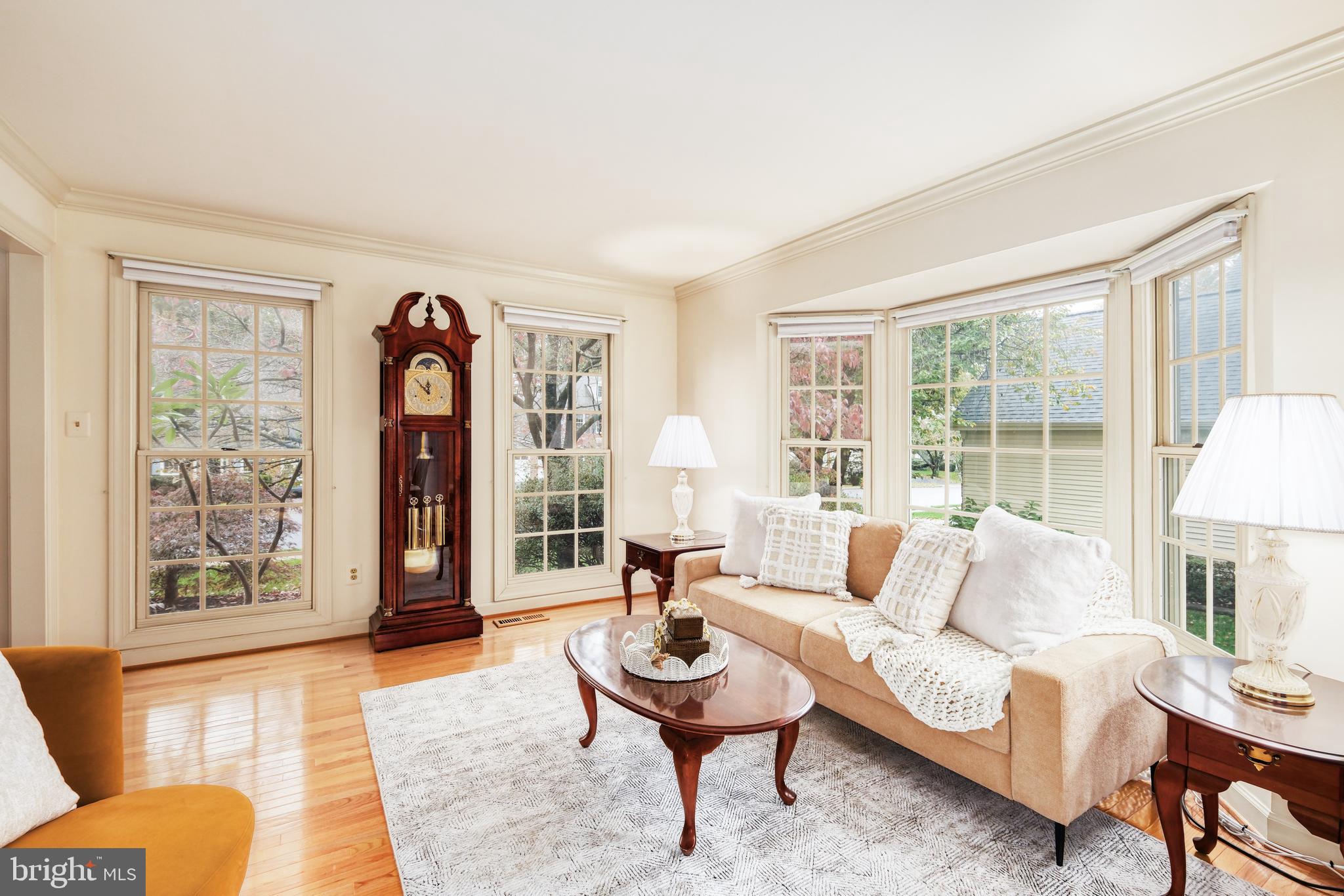 CROSSPOINTE - Residential