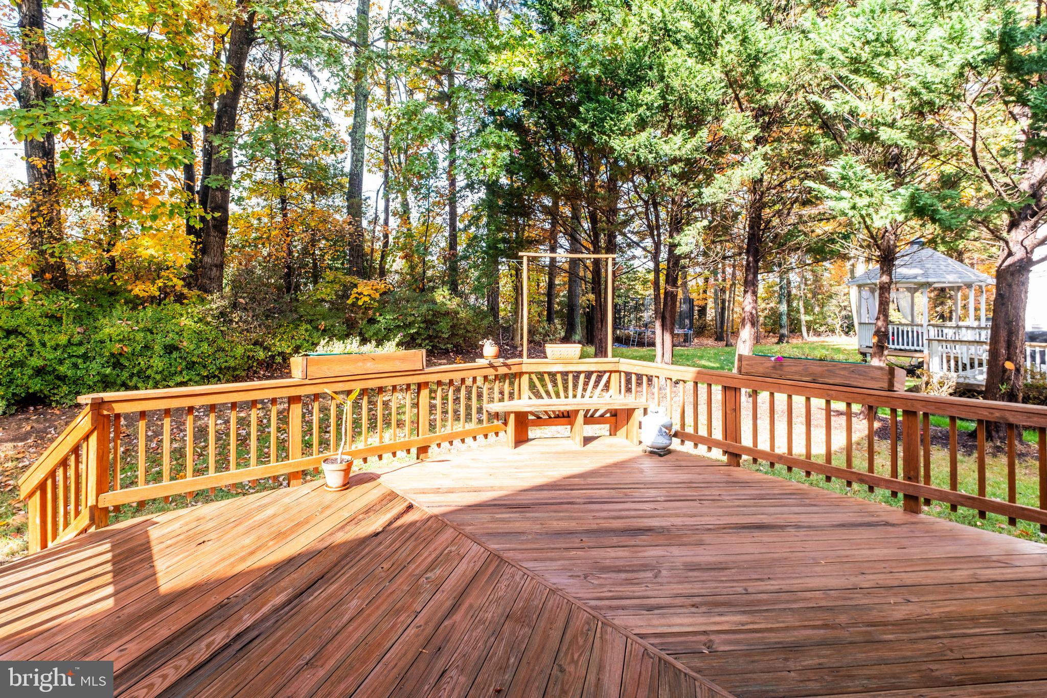 CROSSPOINTE - Residential