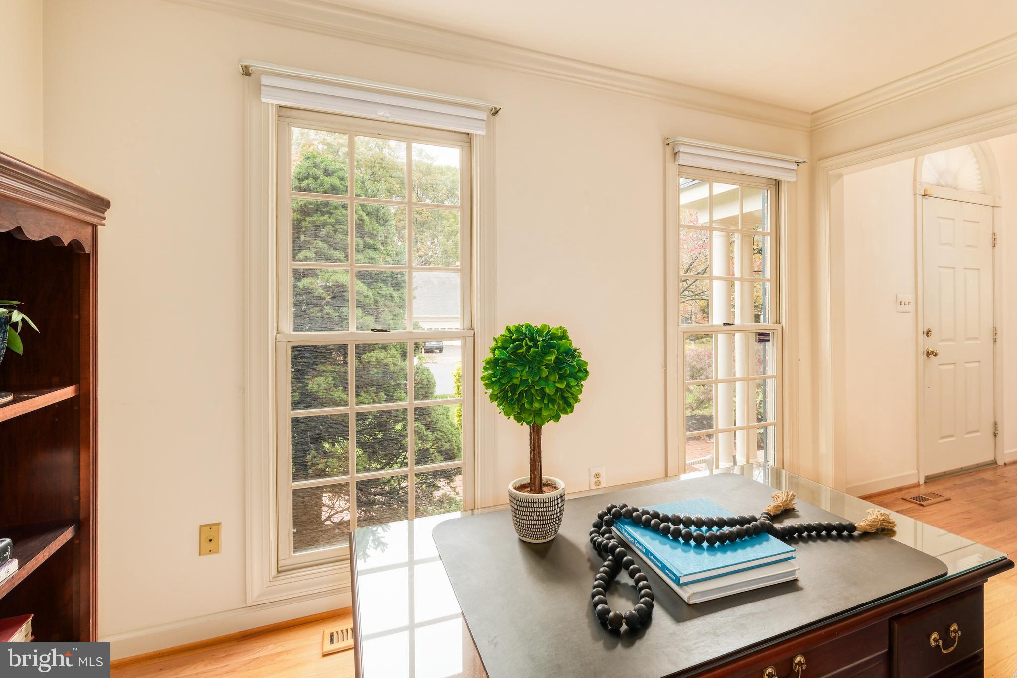 CROSSPOINTE - Residential