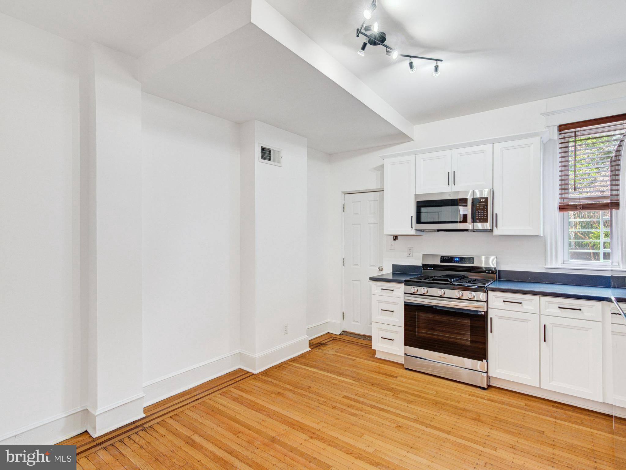 FISHTOWN - Residential Lease