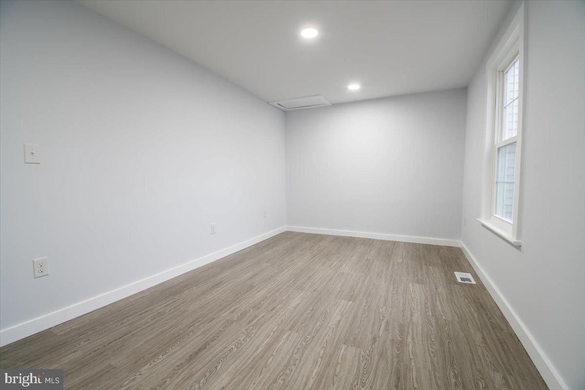 ROCKBURN COMMONS II - Residential