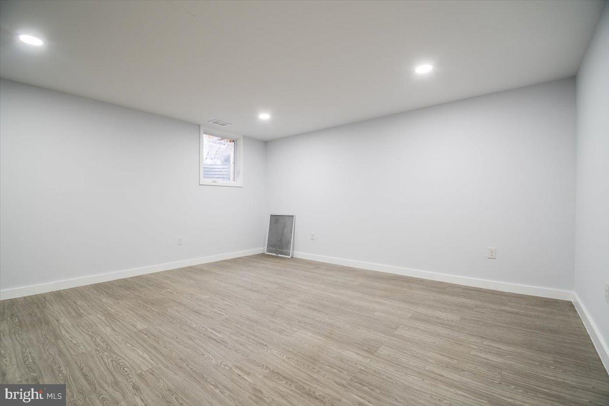 ROCKBURN COMMONS II - Residential