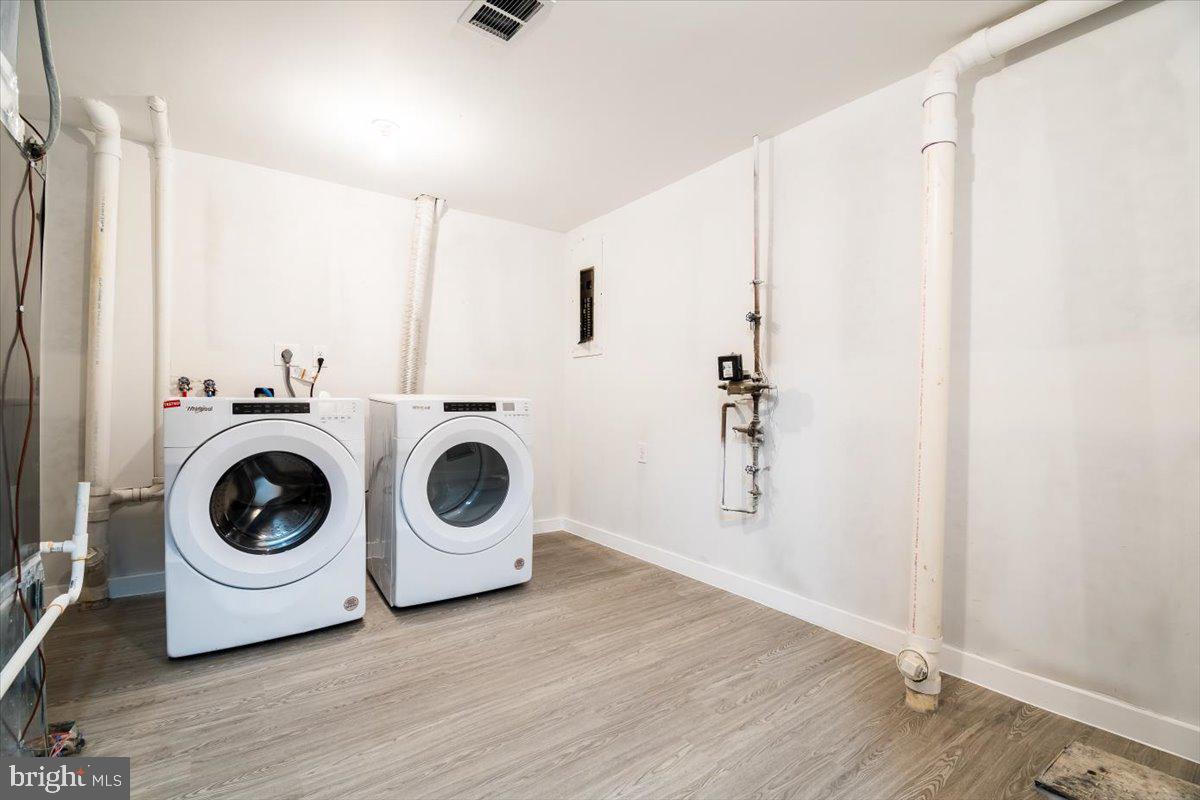 ROCKBURN COMMONS II - Residential