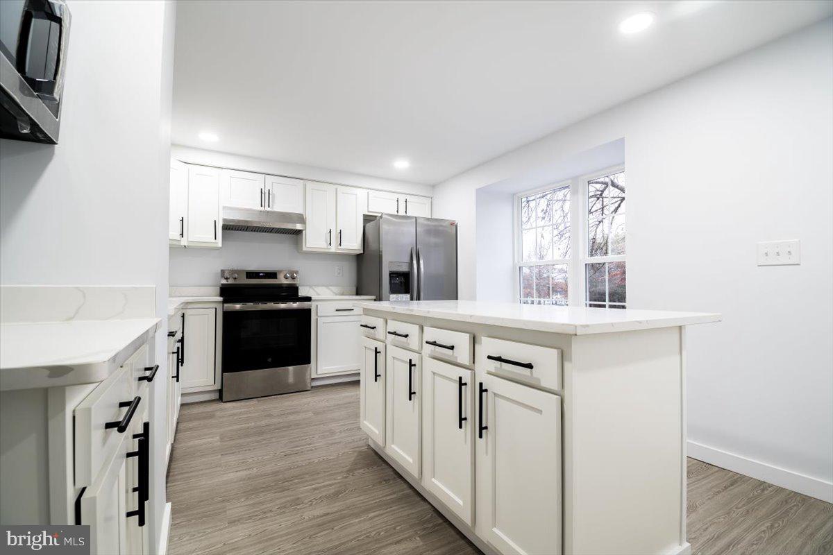 ROCKBURN COMMONS II - Residential