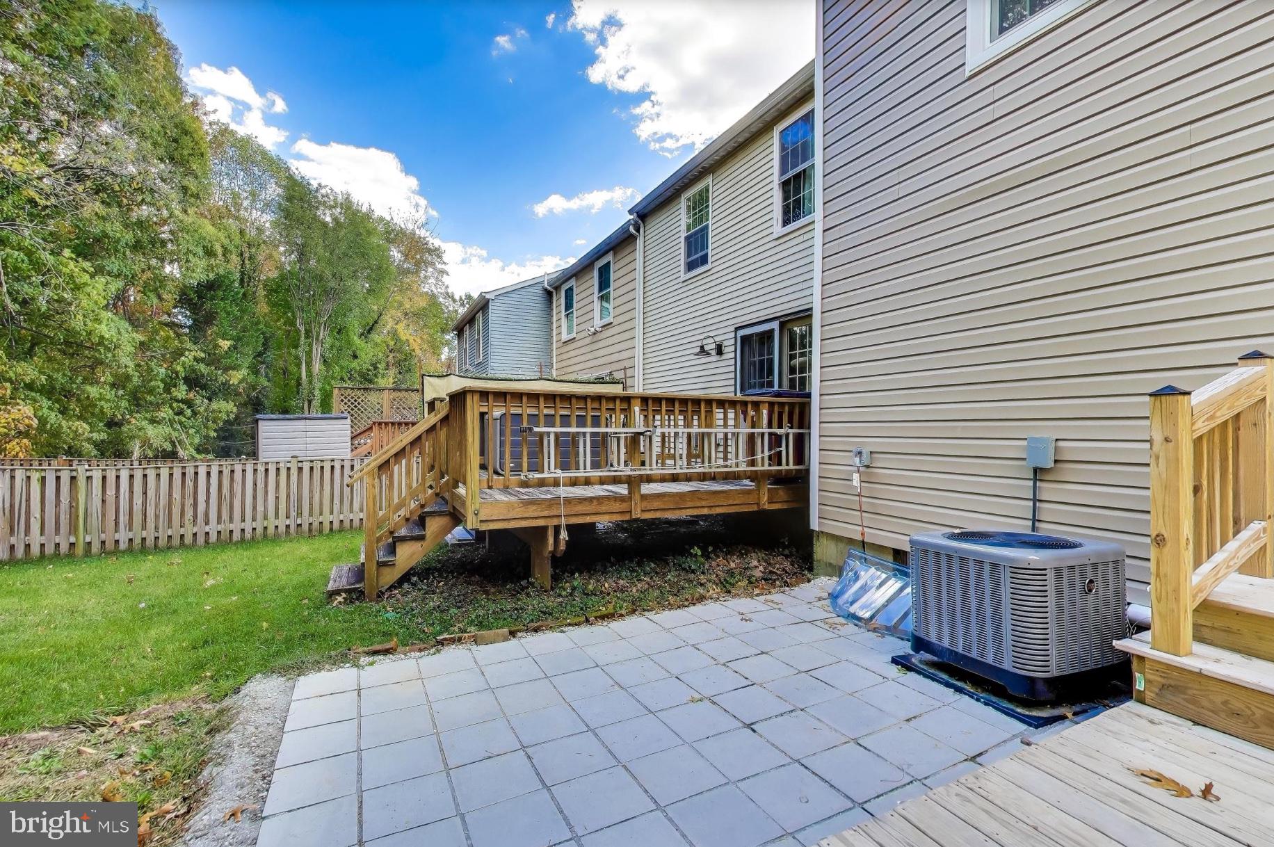 ROCKBURN COMMONS II - Residential