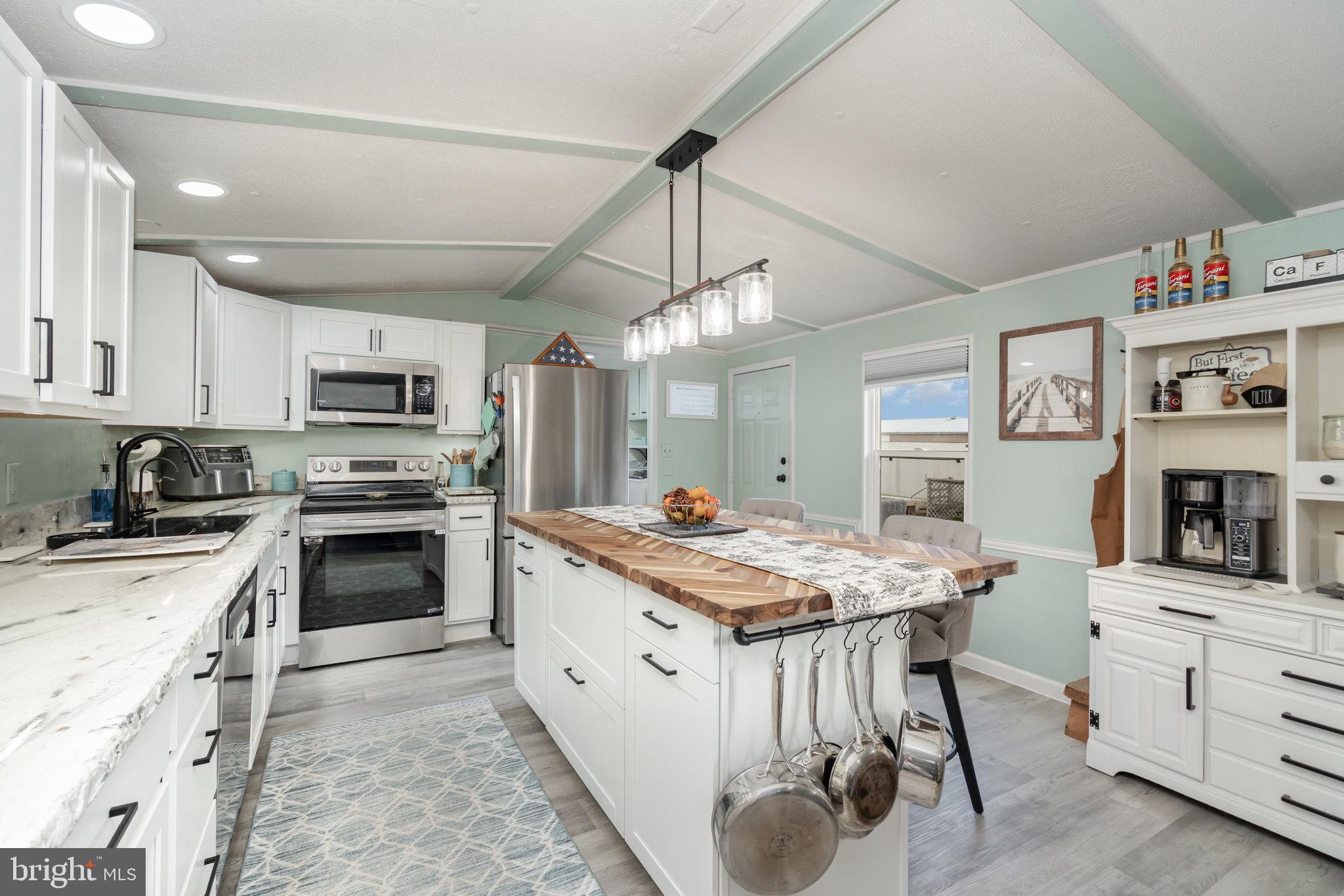 PALM CITY PARK - Residential