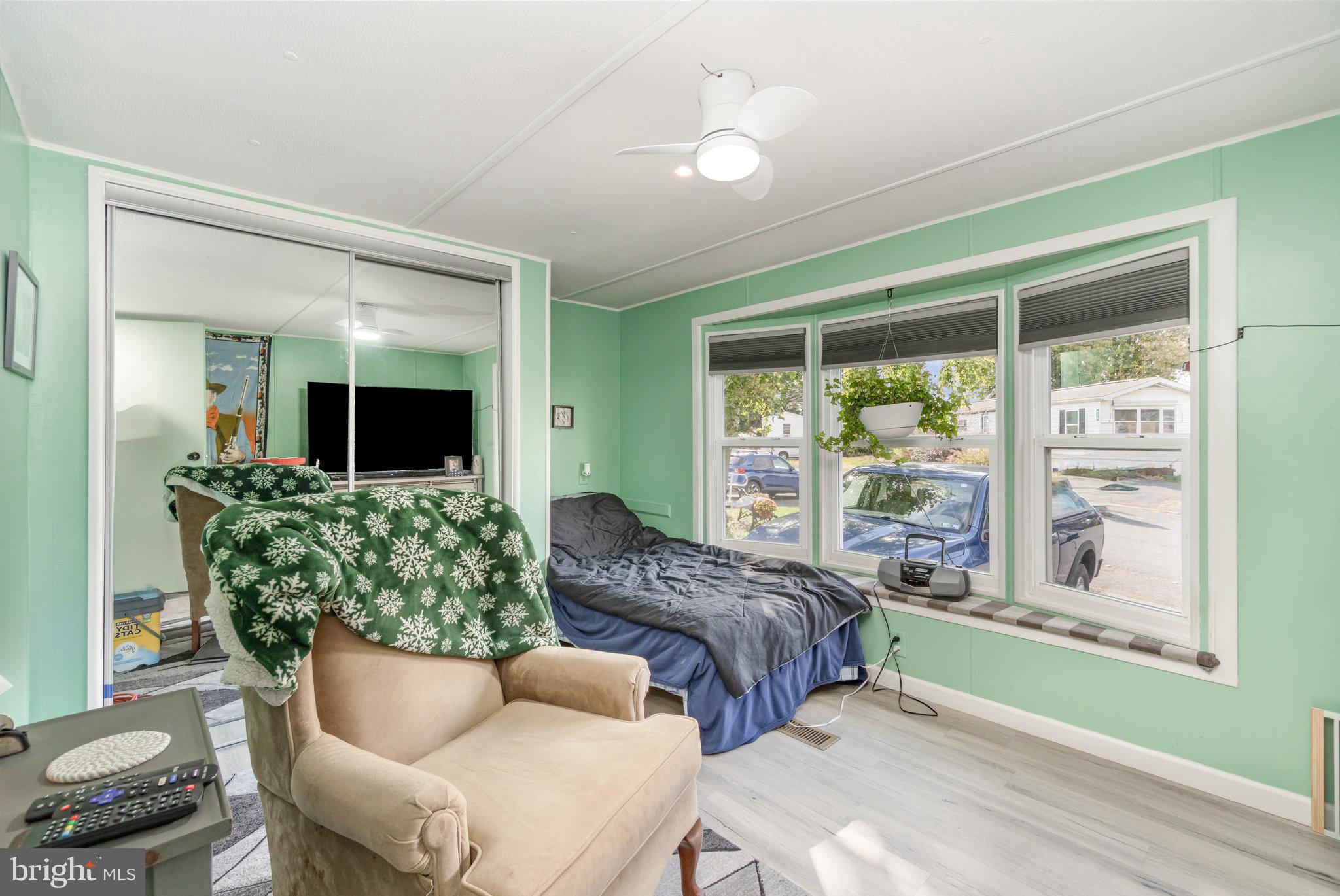 PALM CITY PARK - Residential