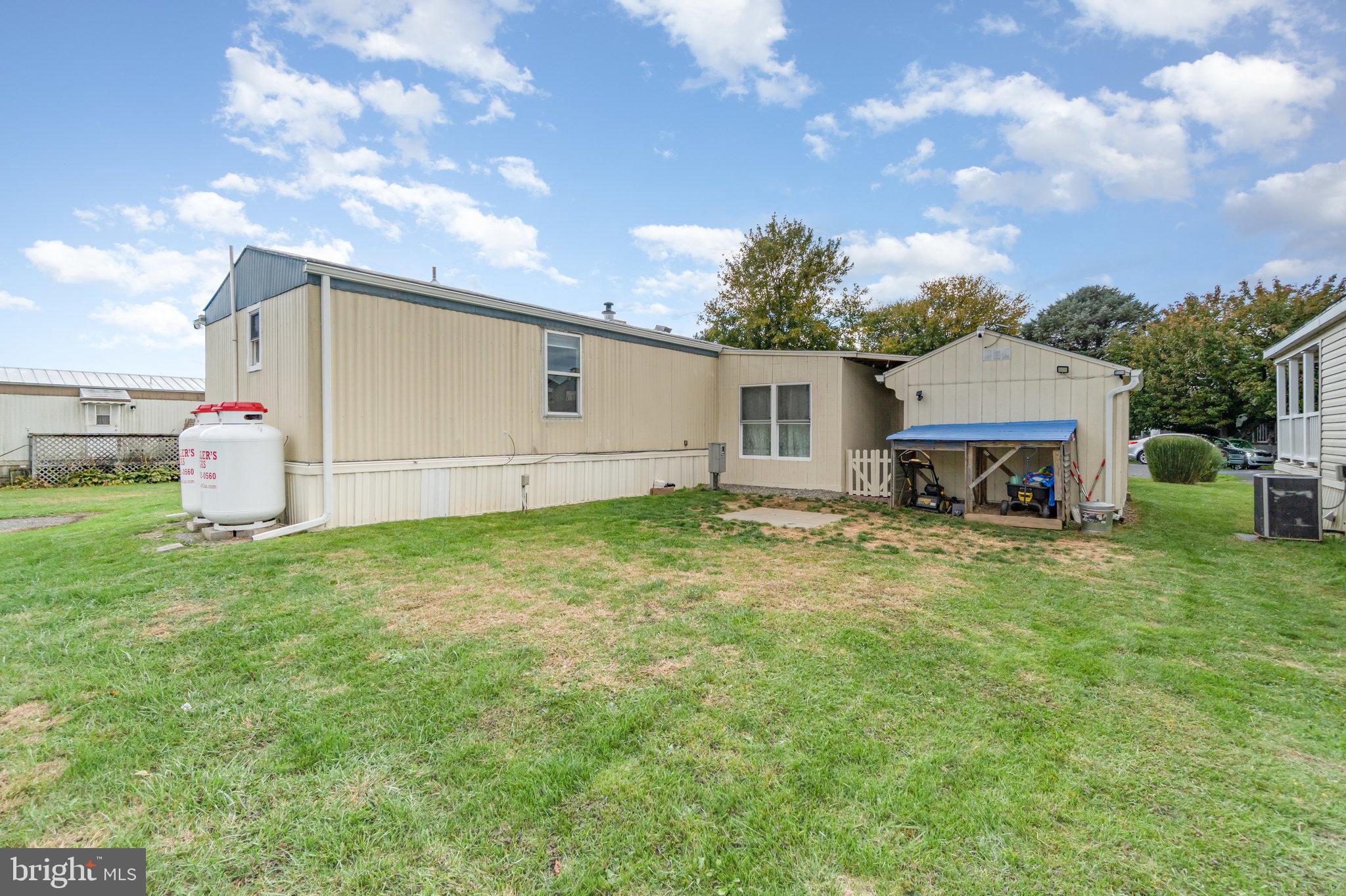 PALM CITY PARK - Residential