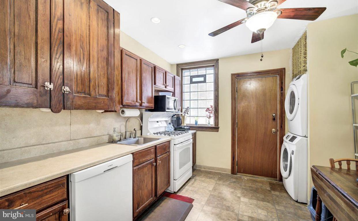 CARROLL PARK - Residential