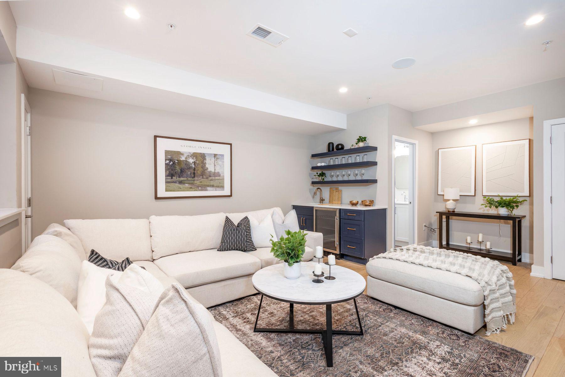 WYNDMOOR - Residential