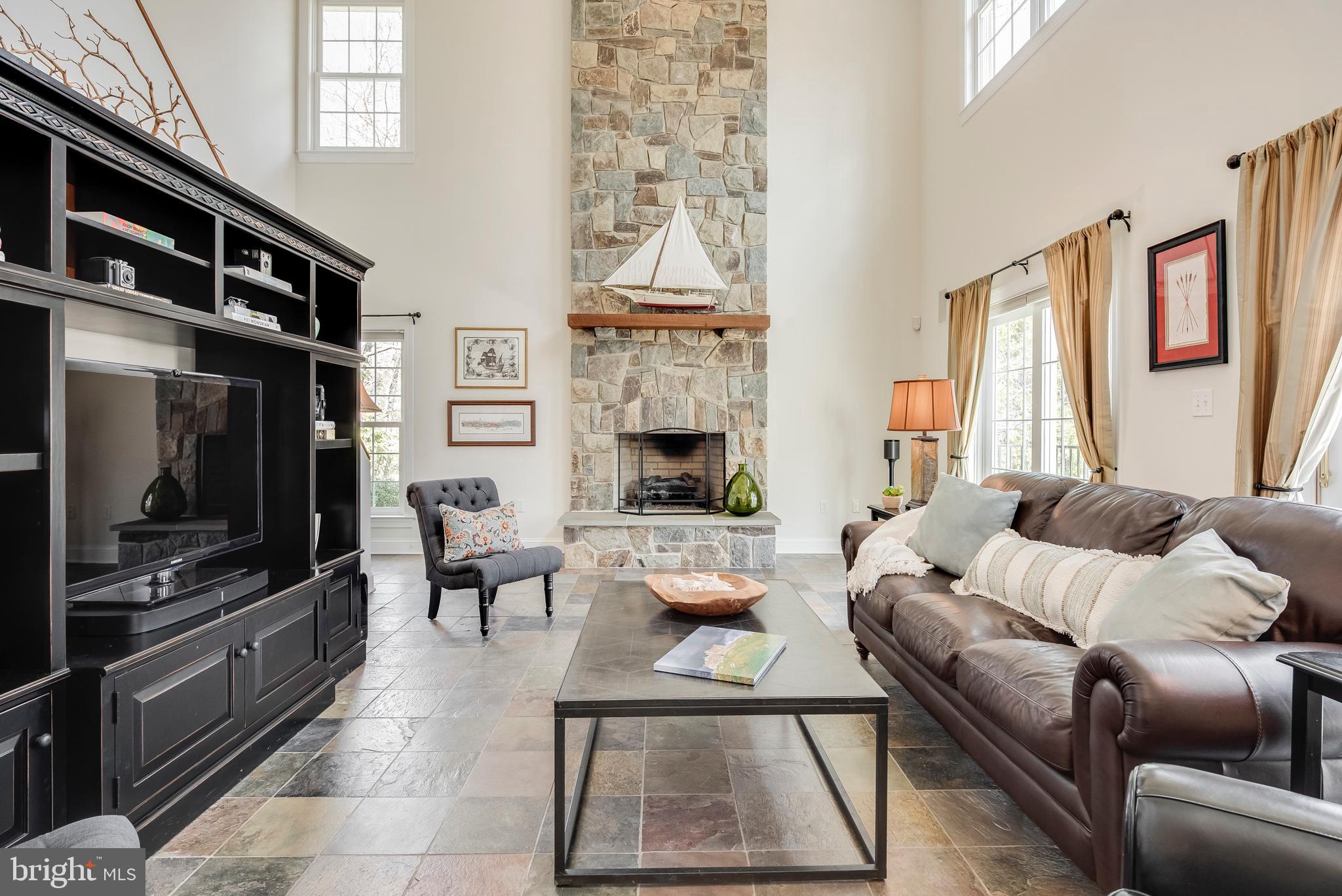 BELVOIR - Residential