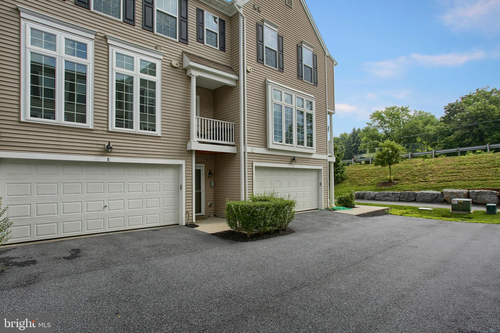 TOWNS AT MERIDIAN - Residential Lease