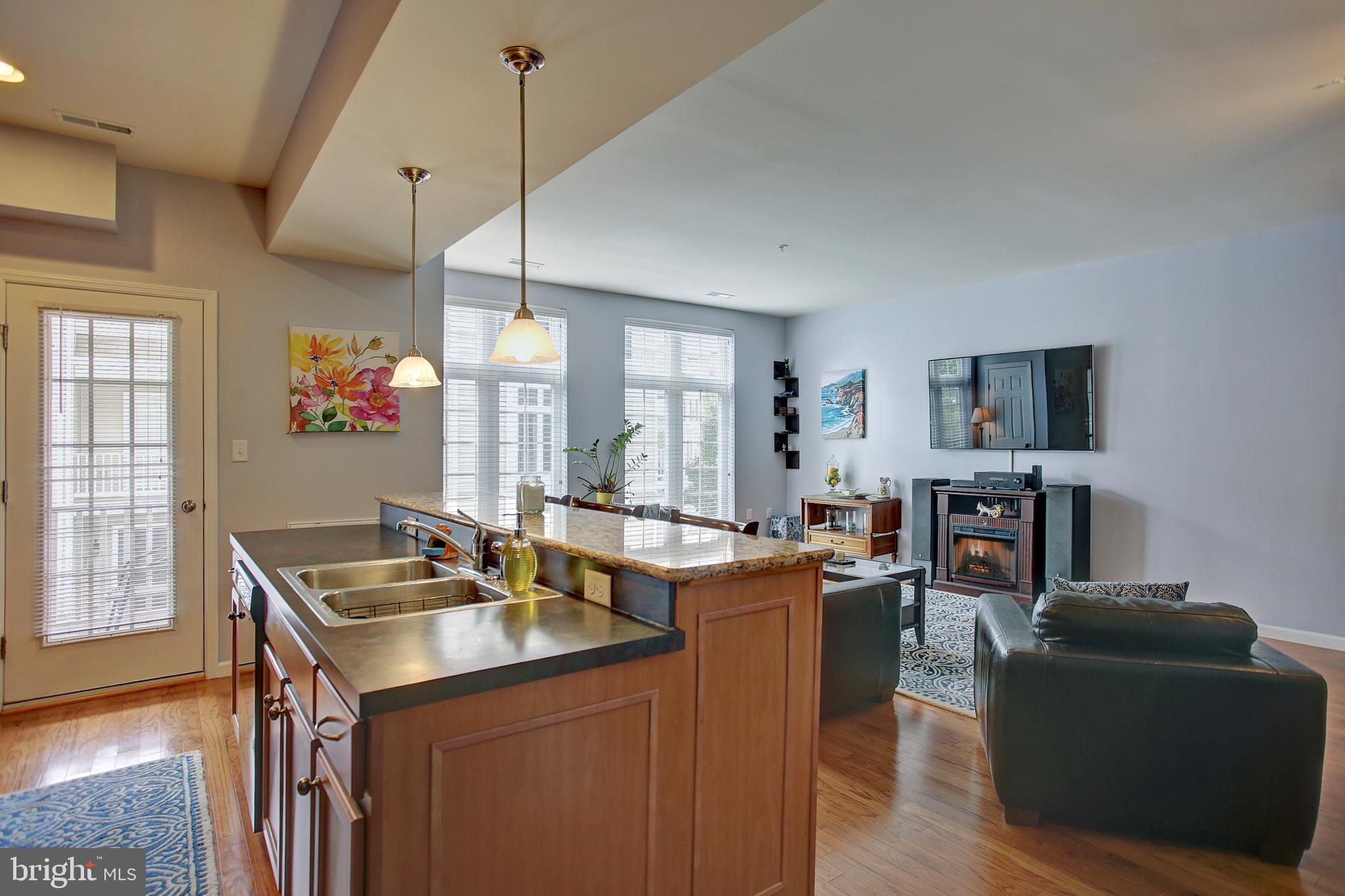 TOWNS AT MERIDIAN - Residential Lease