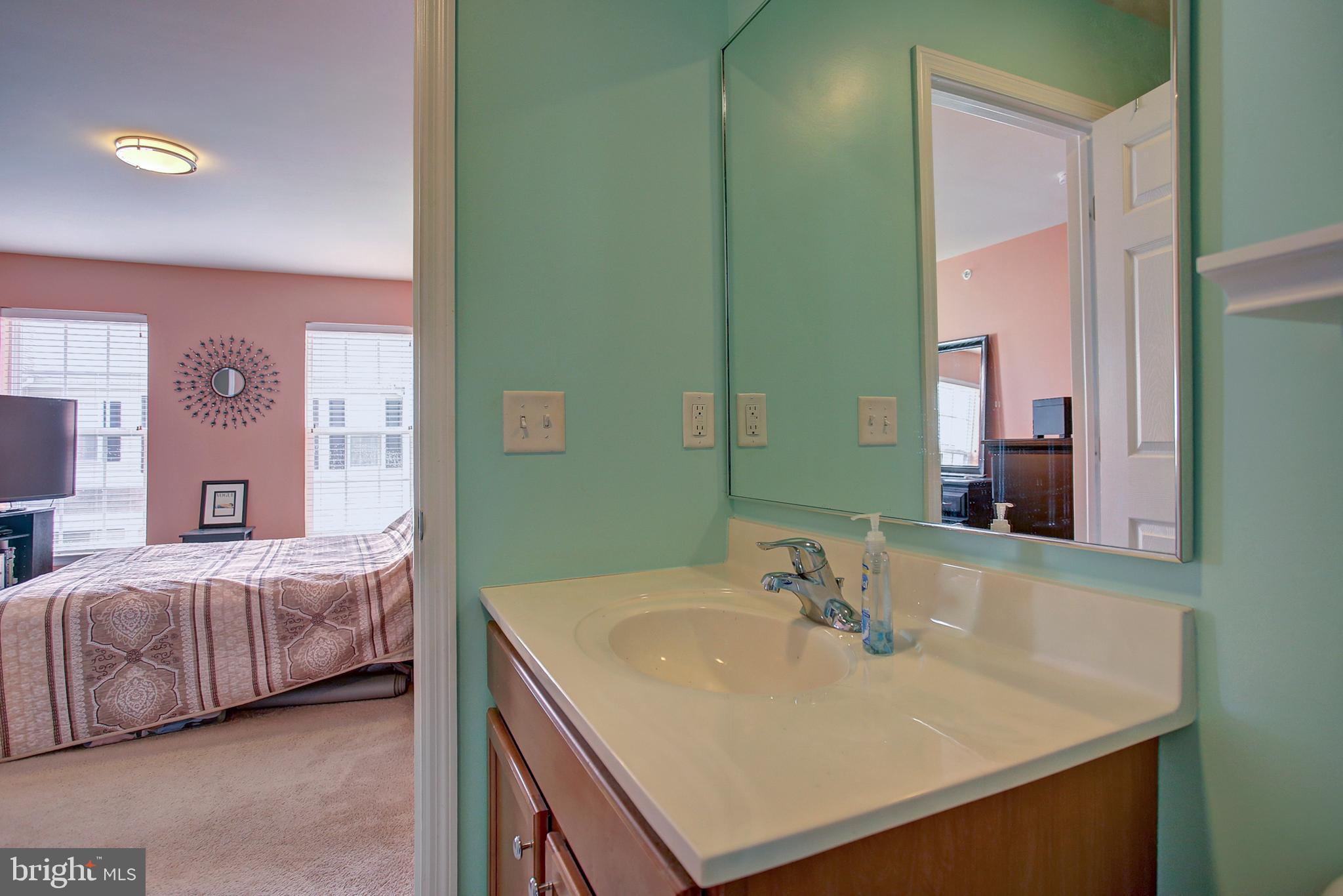 TOWNS AT MERIDIAN - Residential Lease
