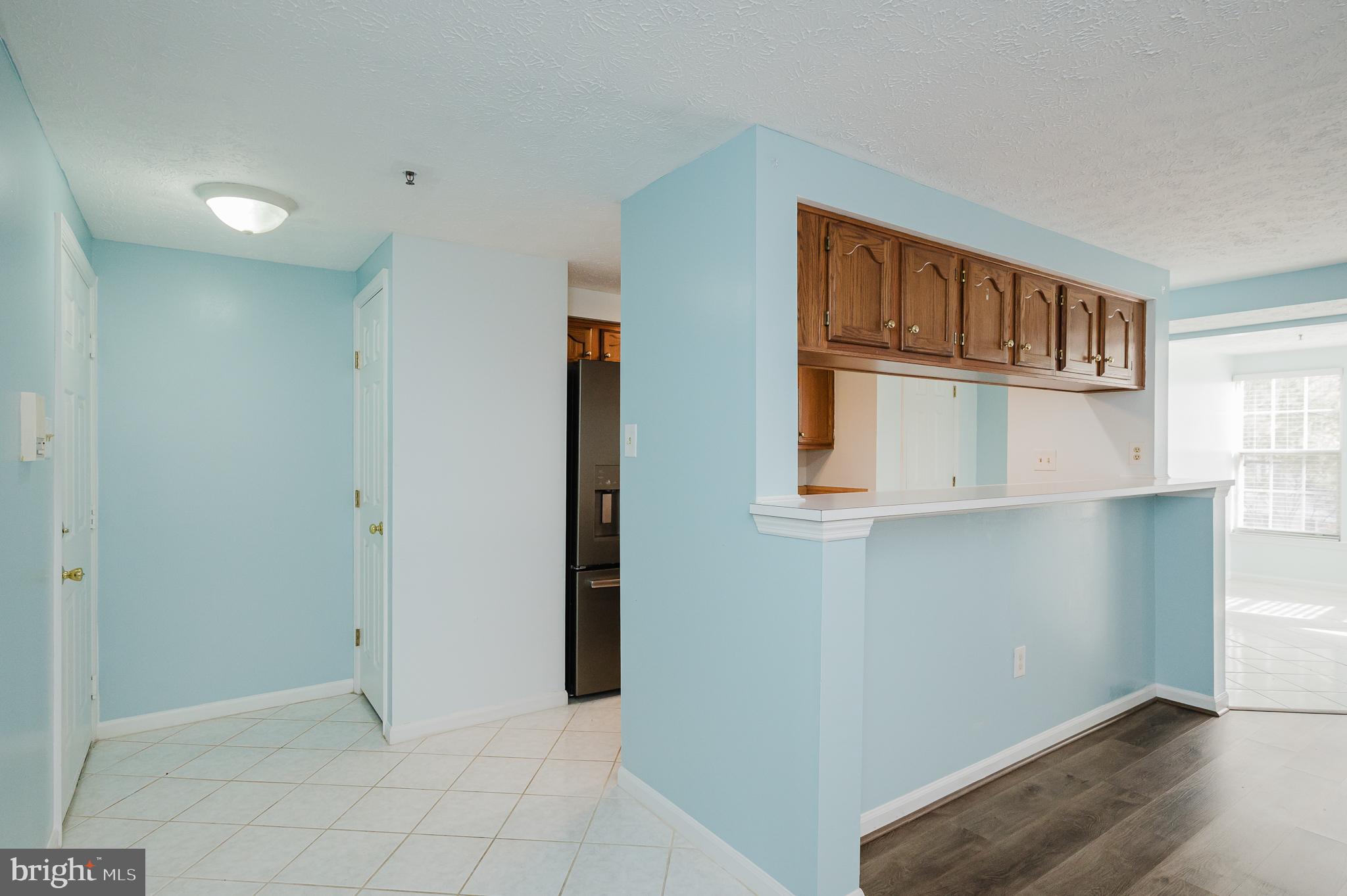 RIVERSIDE - Residential Lease