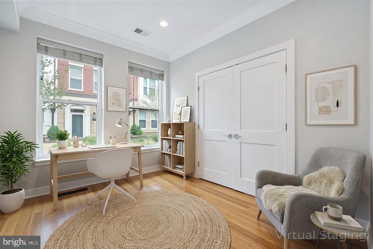 THE TOWNES AT GROSVENOR PLACE - Residential