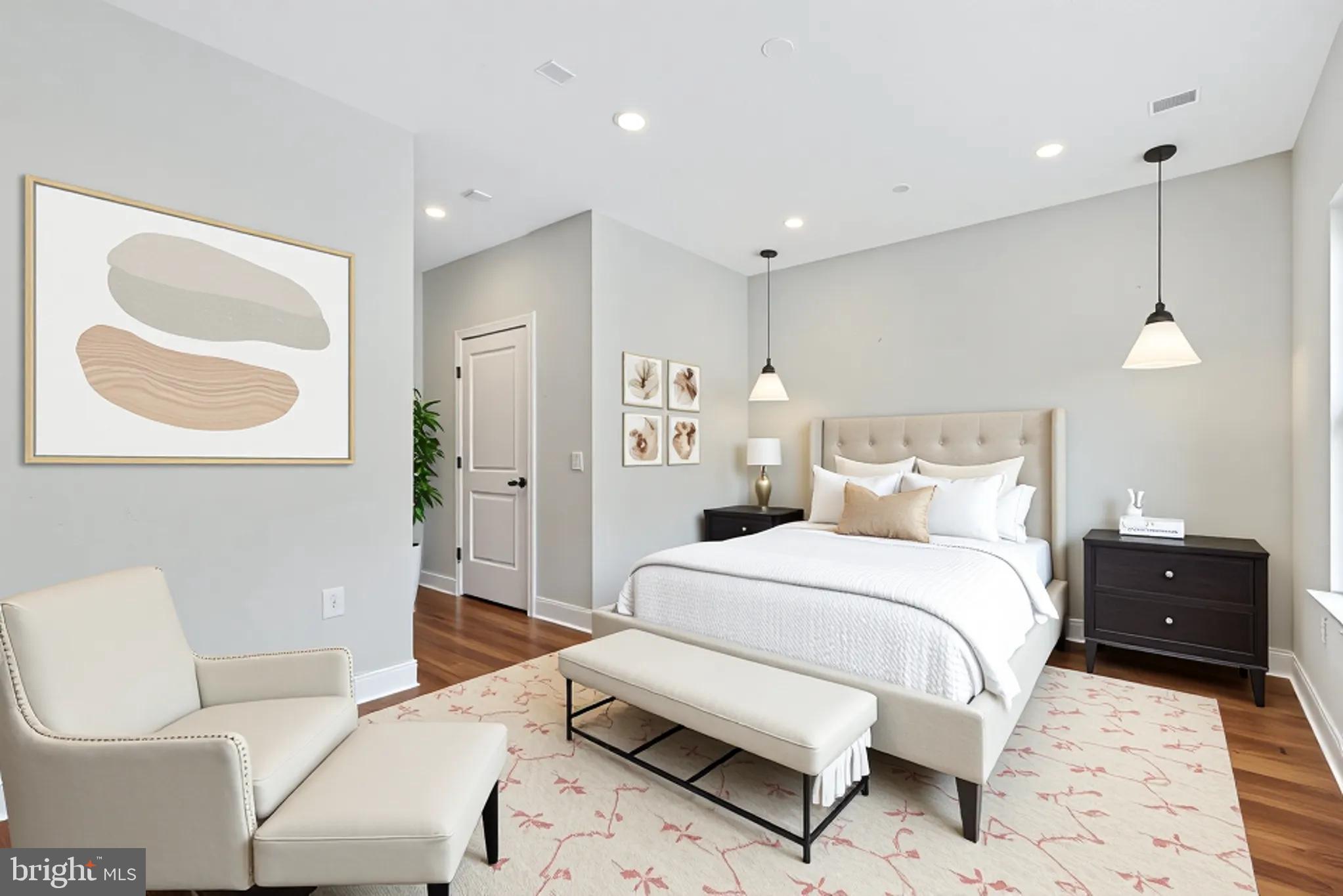 THE TOWNES AT GROSVENOR PLACE - Residential