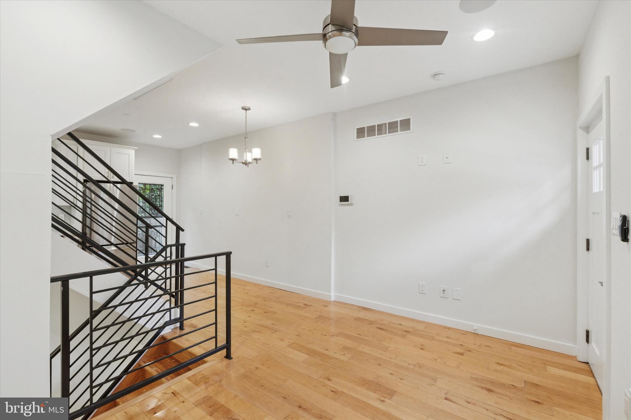 MANTUA - Residential