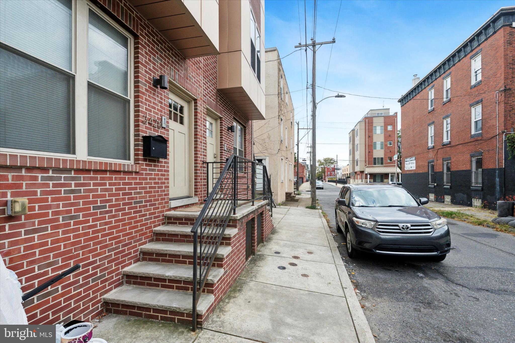 MANTUA - Residential