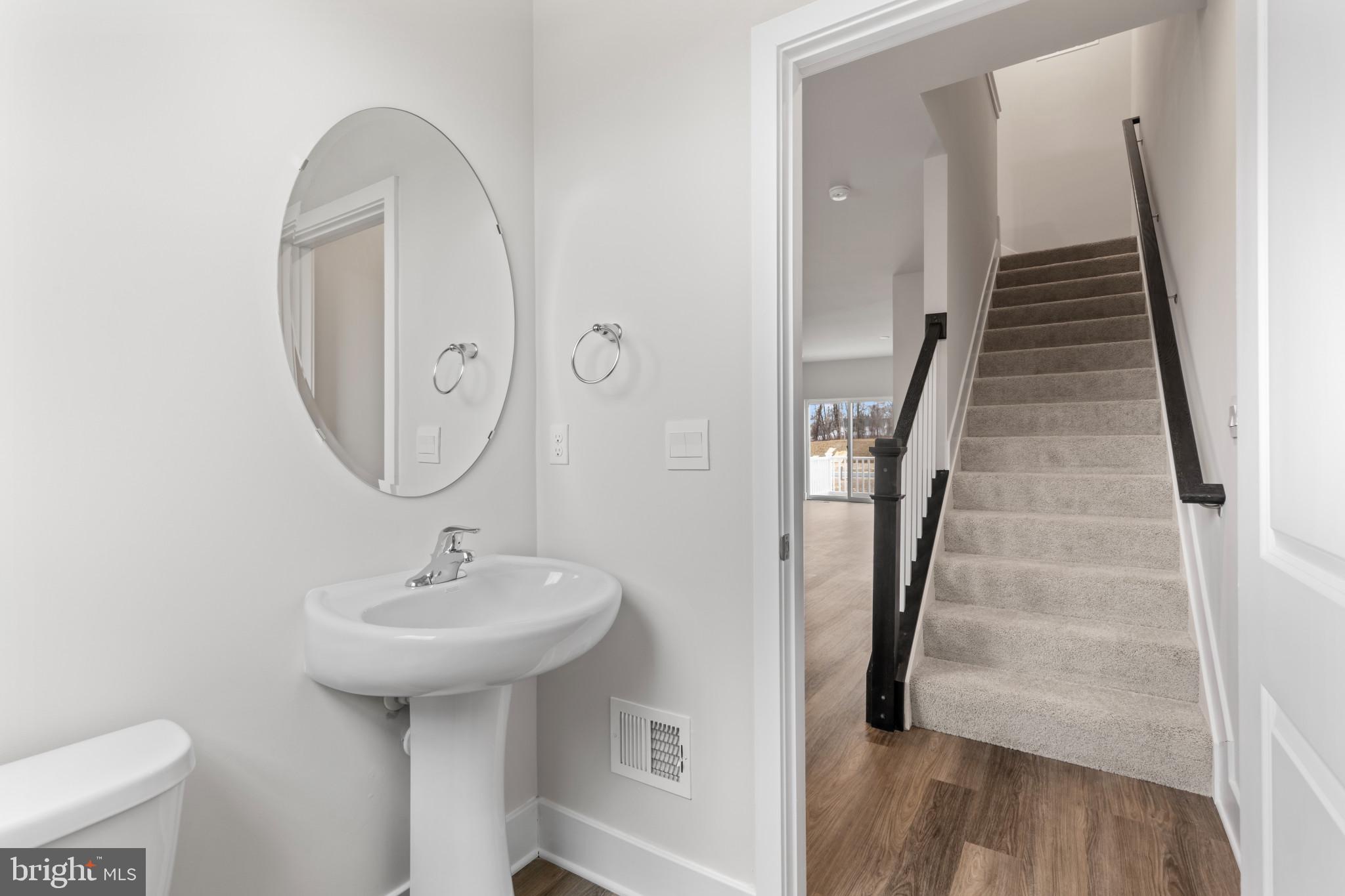 MAGNOLIA LANDING - Residential