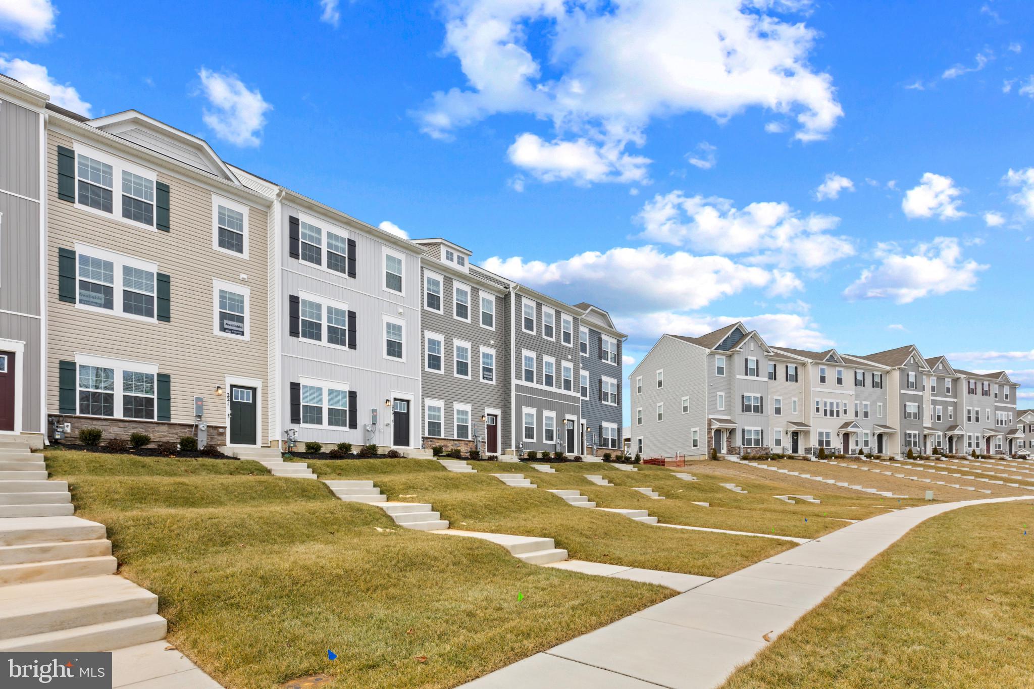 MAGNOLIA LANDING - Residential