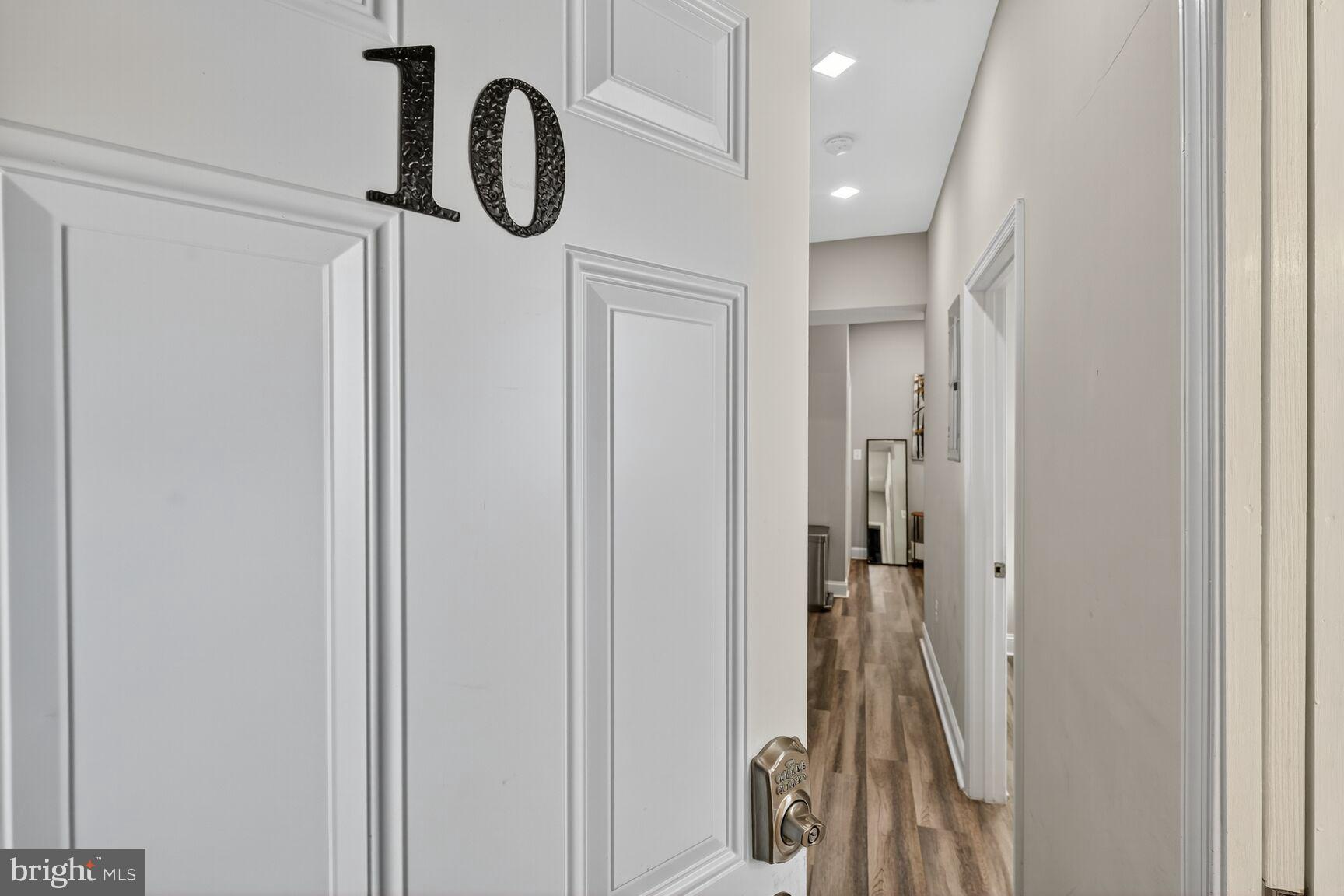 133 7TH STREET SE 10