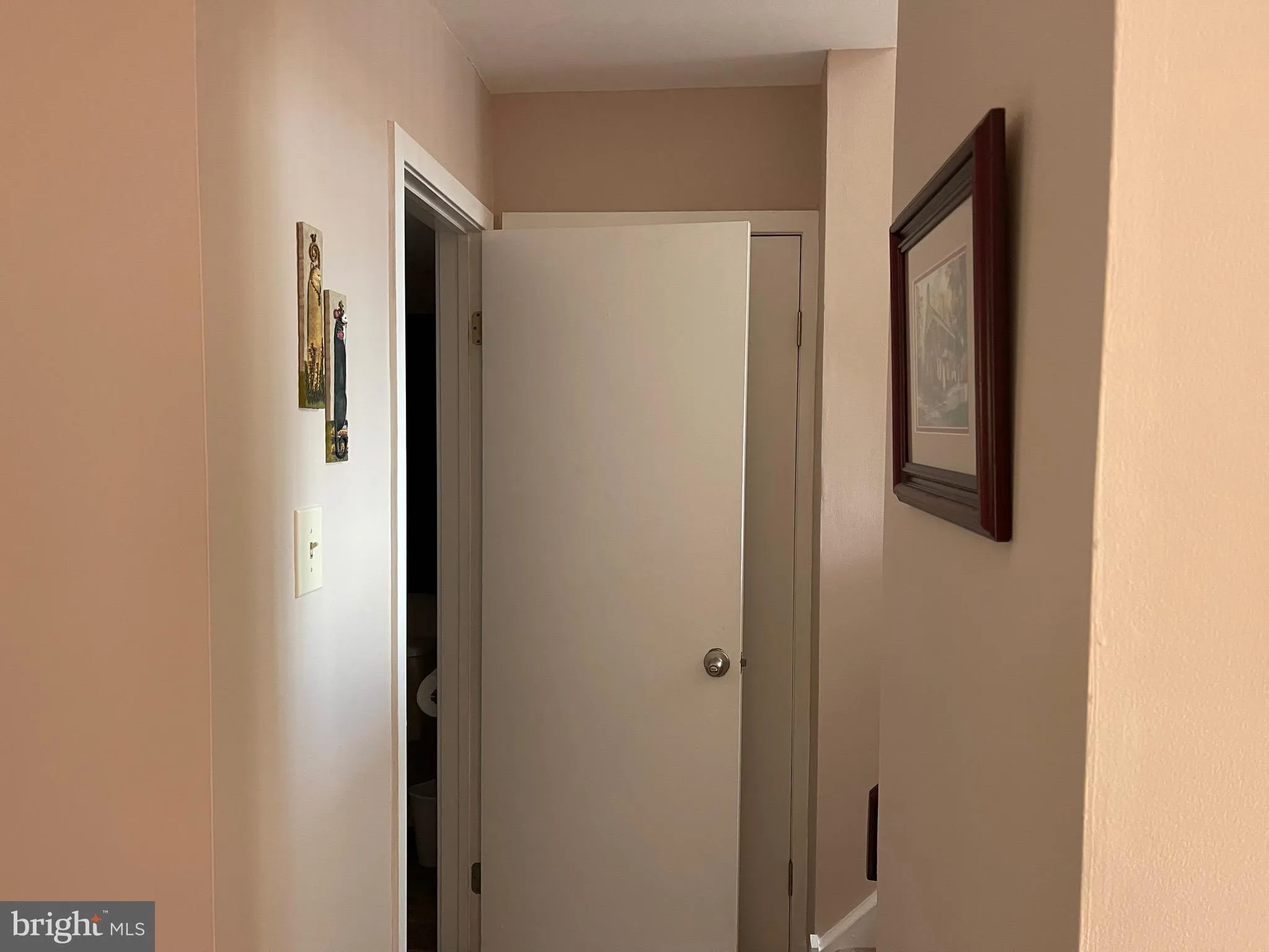 Chester Springs, Pennsylvania 19425, United States, 2 Bedrooms Bedrooms, ,2 BathroomsBathrooms,Residential,Pending,23691