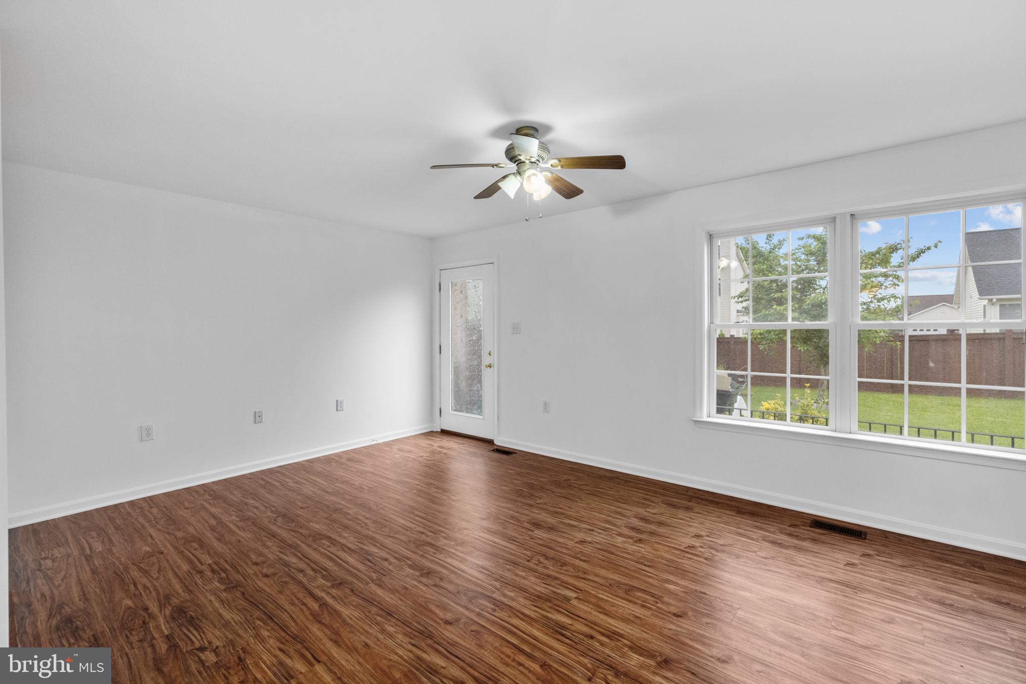 HAMMONDS MILL - Residential