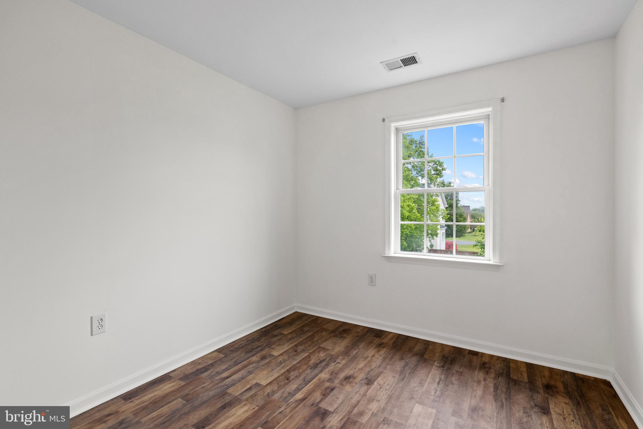 HAMMONDS MILL - Residential