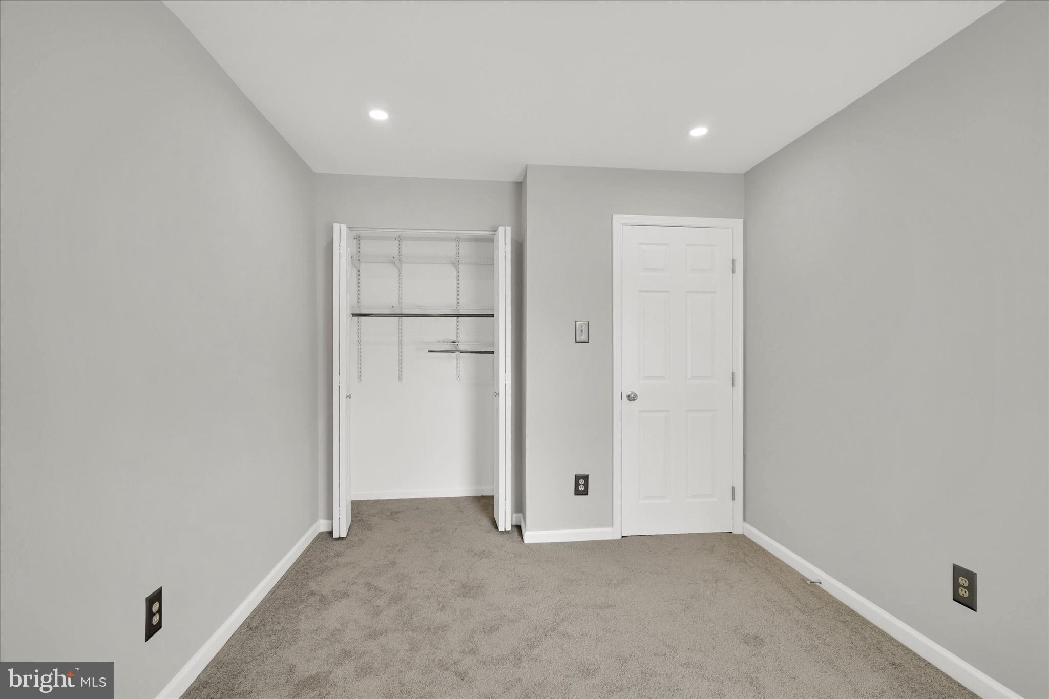 PRINCE PLACE II - Residential