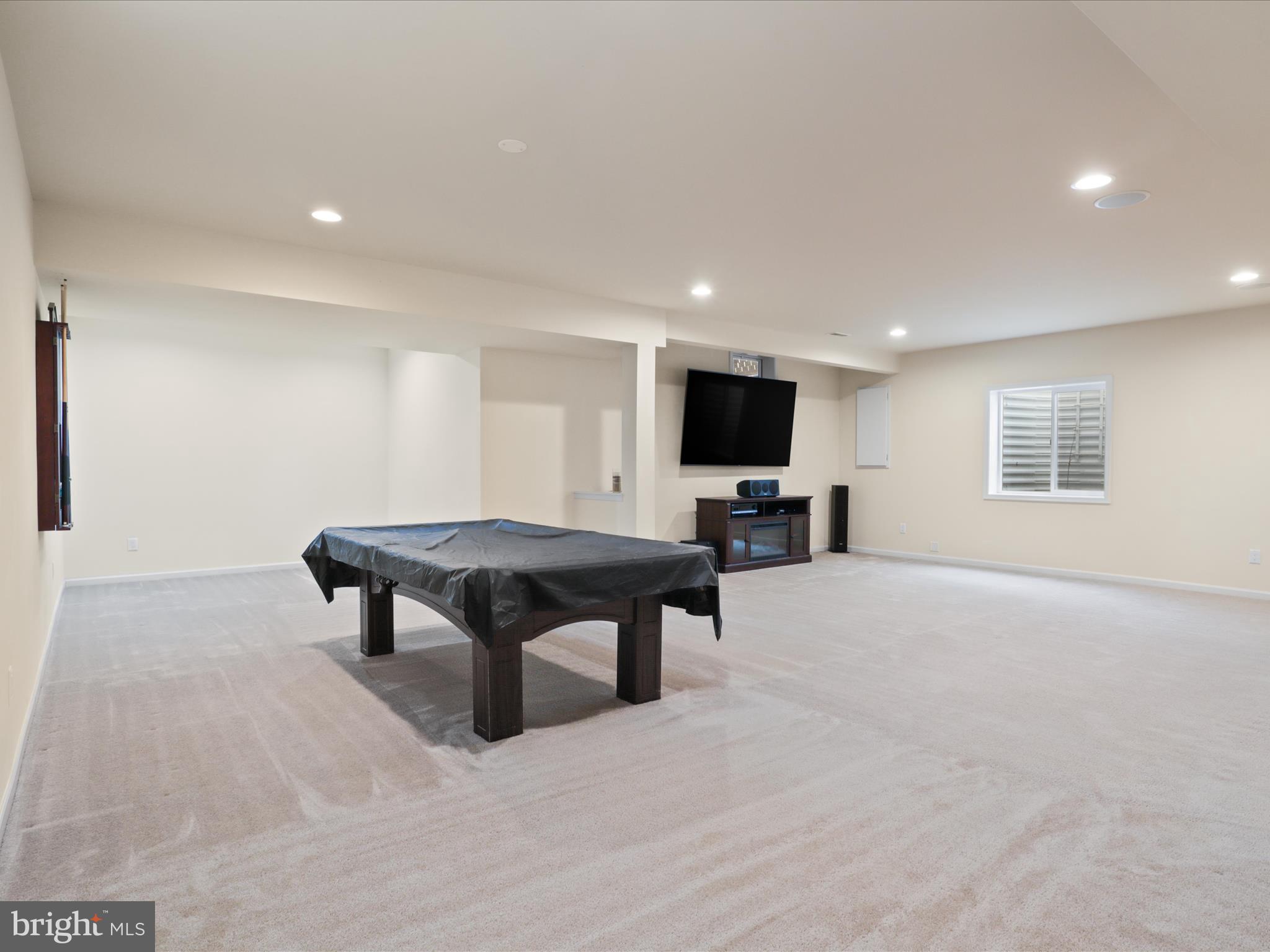 DOMINION VALLEY COUNTRY CLUB - Residential