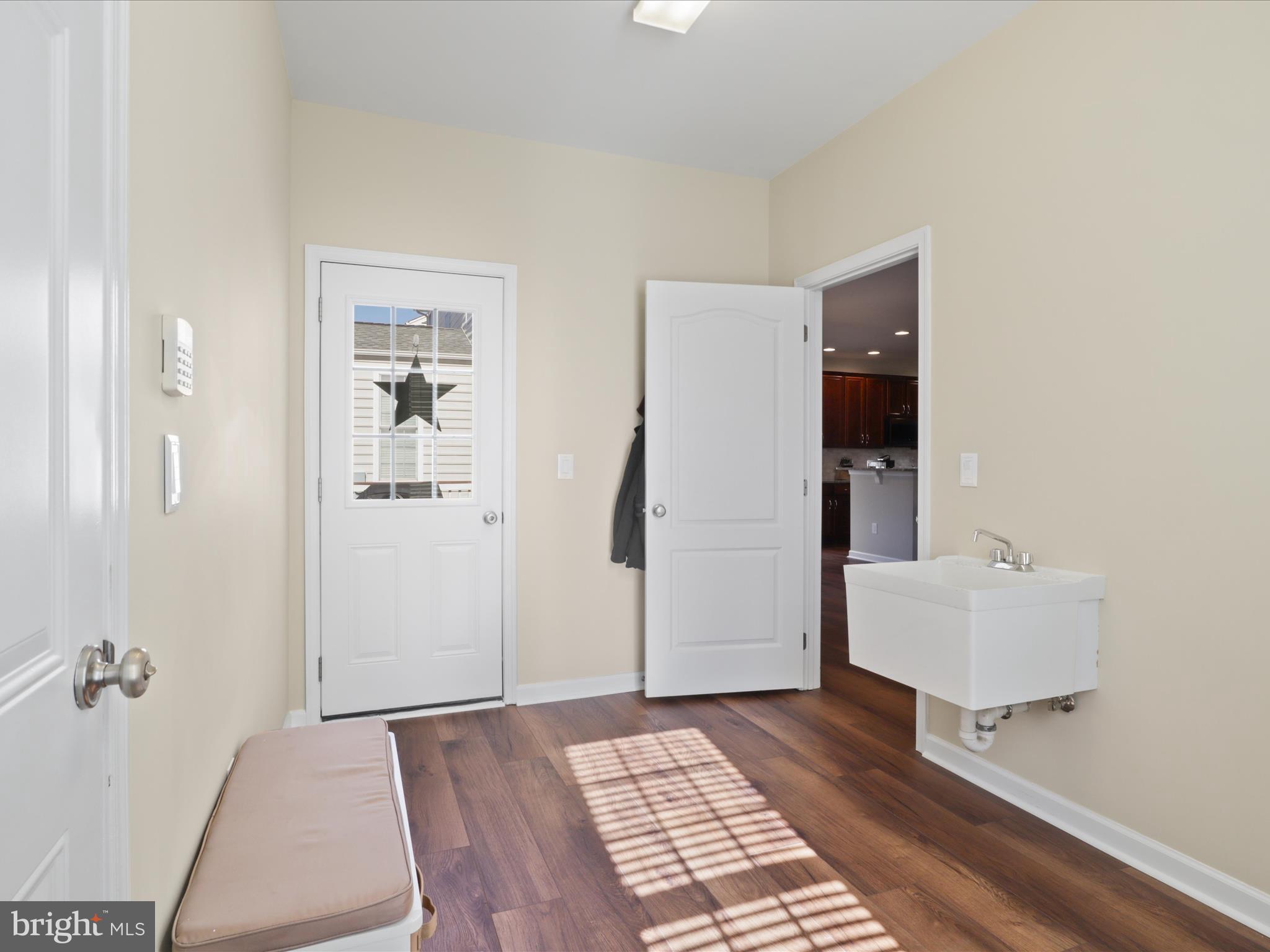 DOMINION VALLEY COUNTRY CLUB - Residential