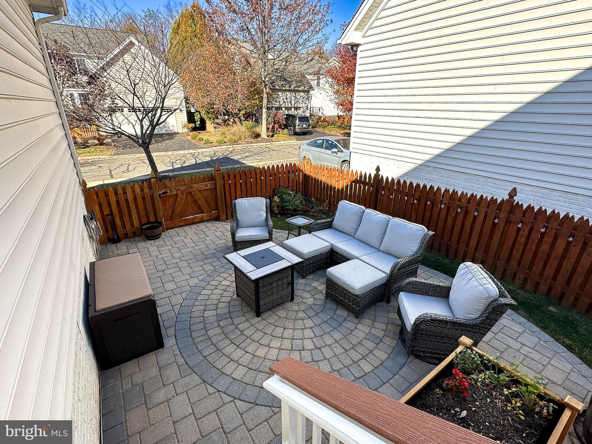 DOMINION VALLEY COUNTRY CLUB - Residential