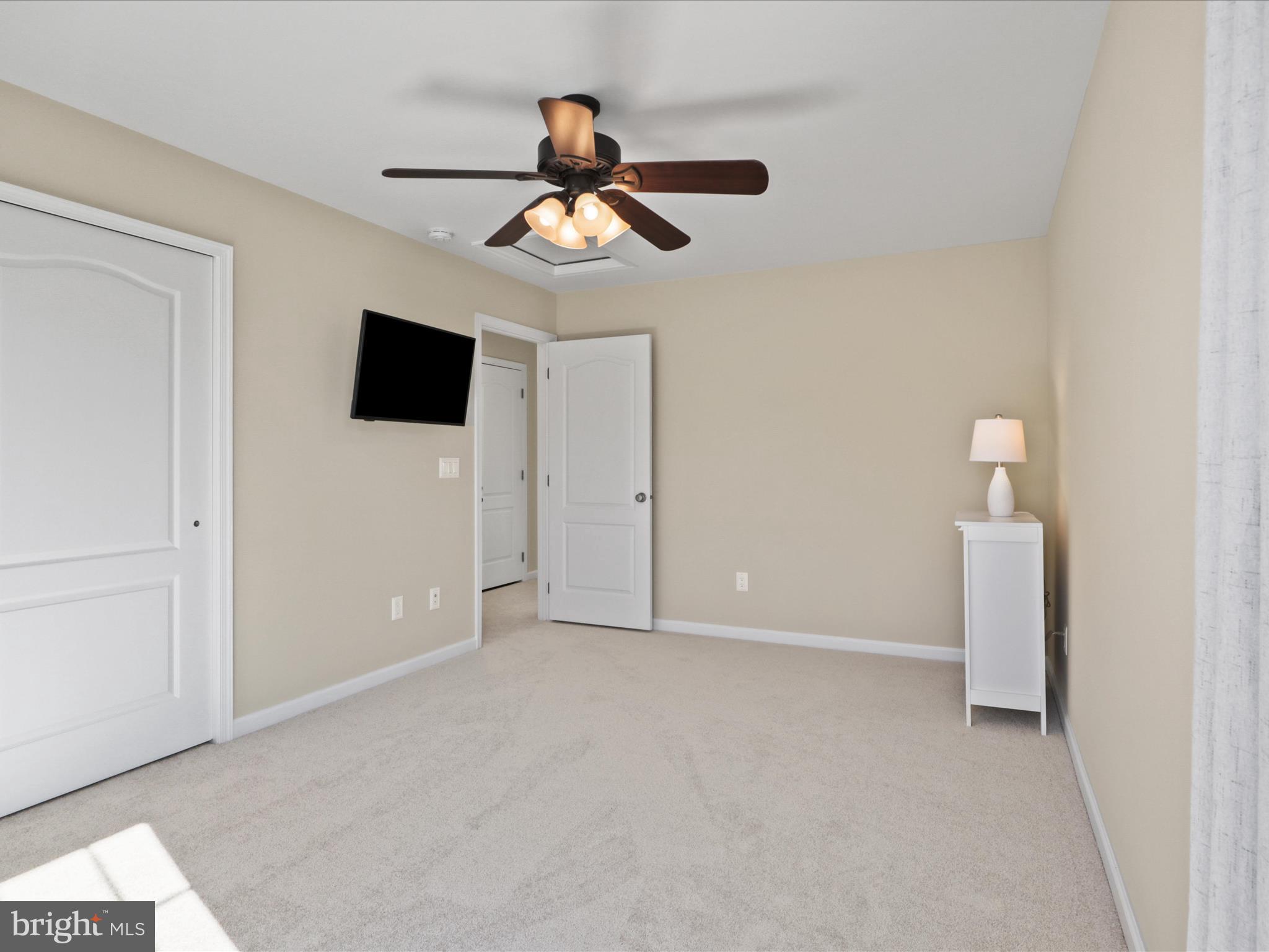 DOMINION VALLEY COUNTRY CLUB - Residential