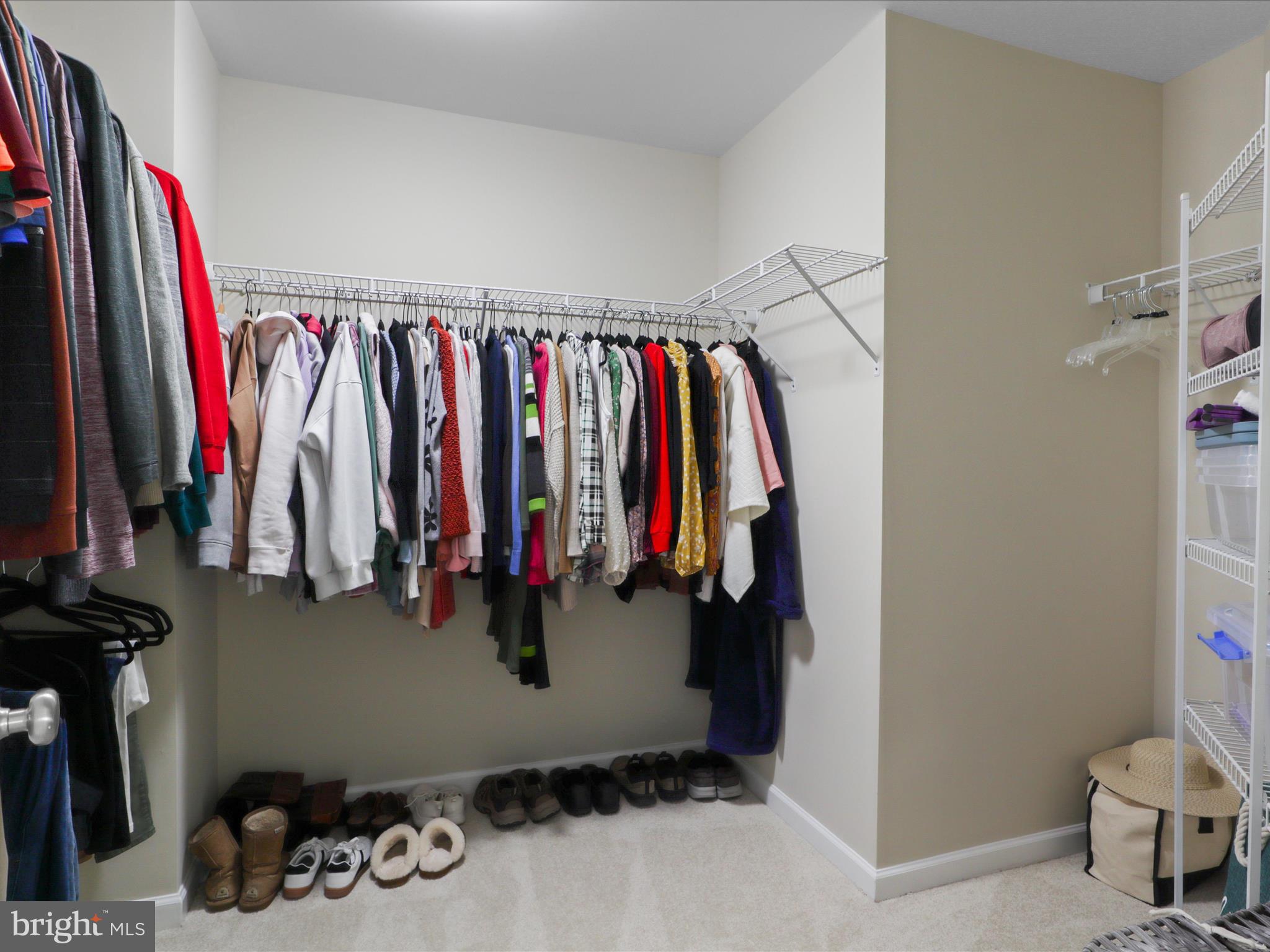 DOMINION VALLEY COUNTRY CLUB - Residential