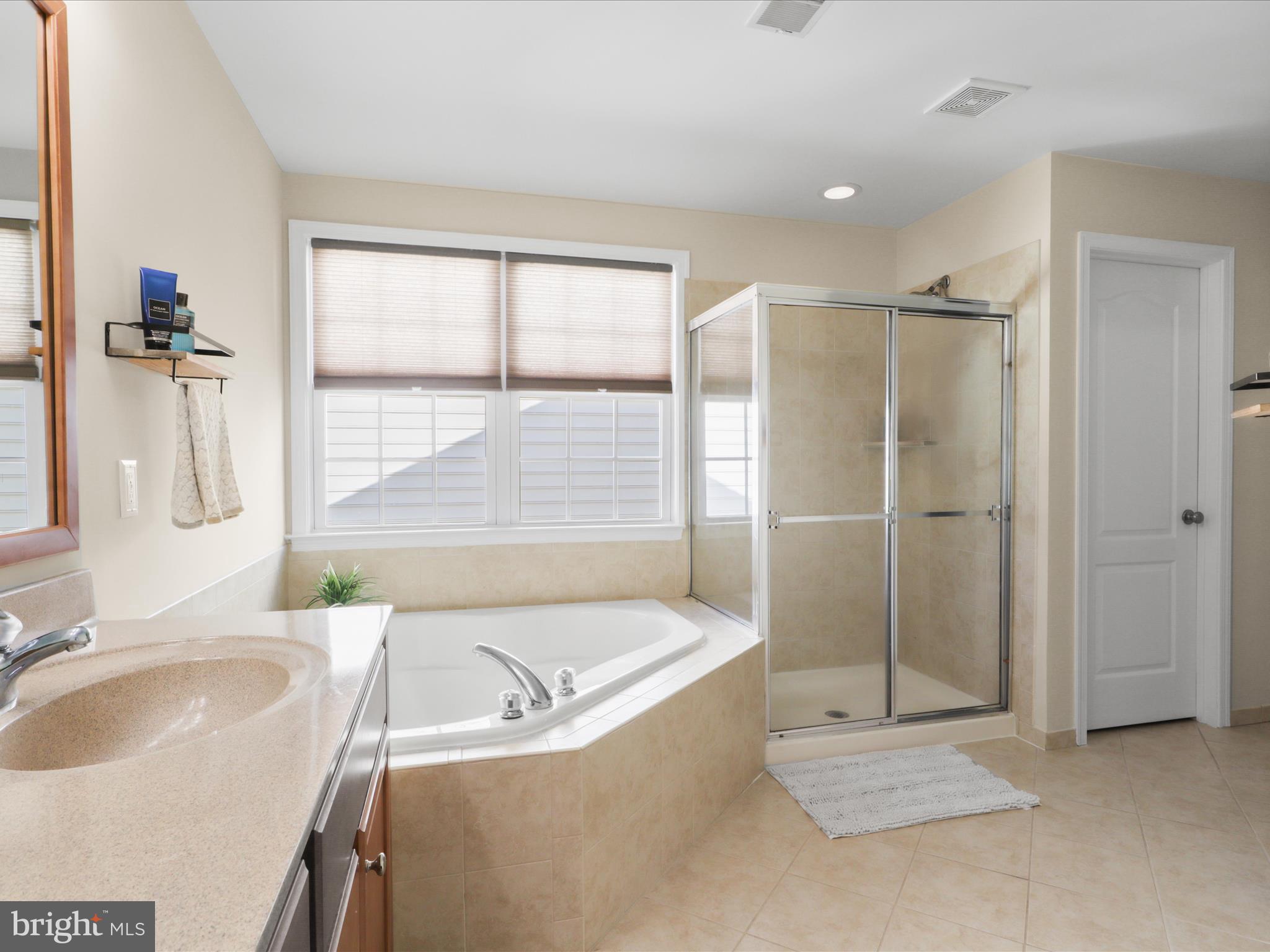 DOMINION VALLEY COUNTRY CLUB - Residential