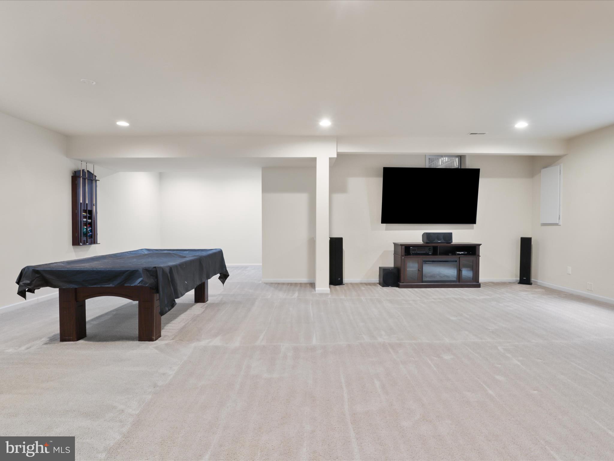 DOMINION VALLEY COUNTRY CLUB - Residential