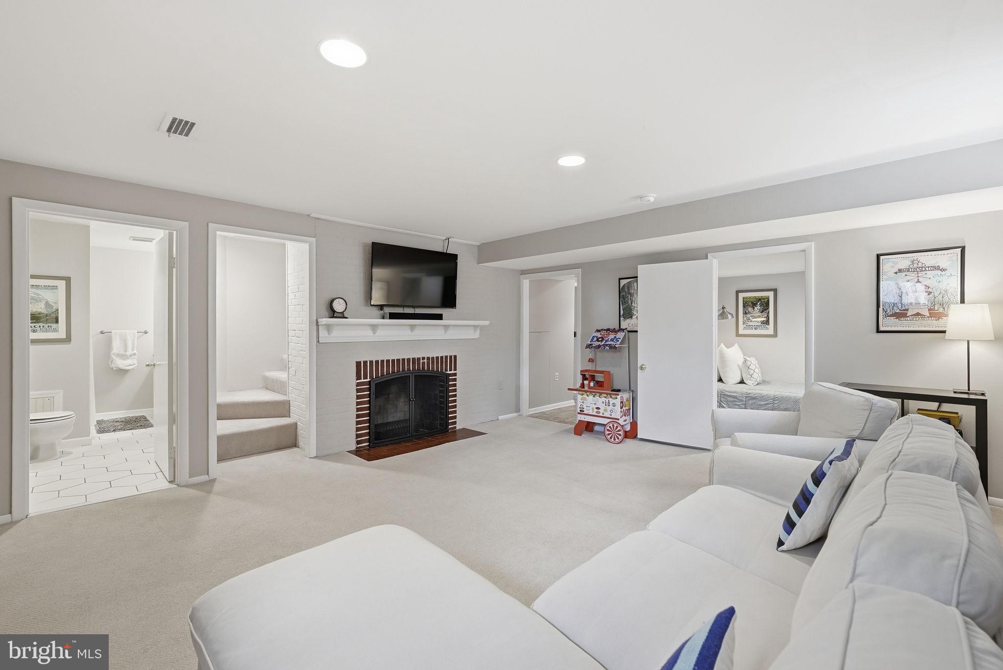 PARKWOOD - Residential