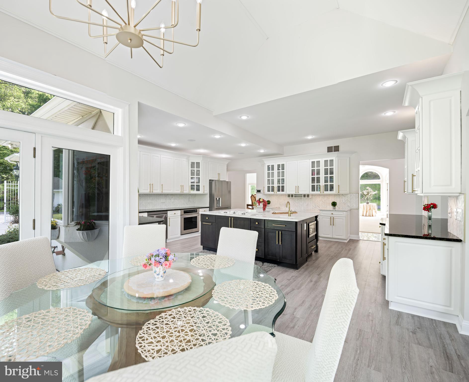 LAURELFORD - Residential