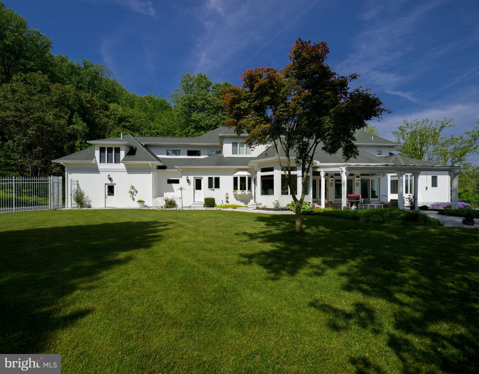 LAURELFORD - Residential