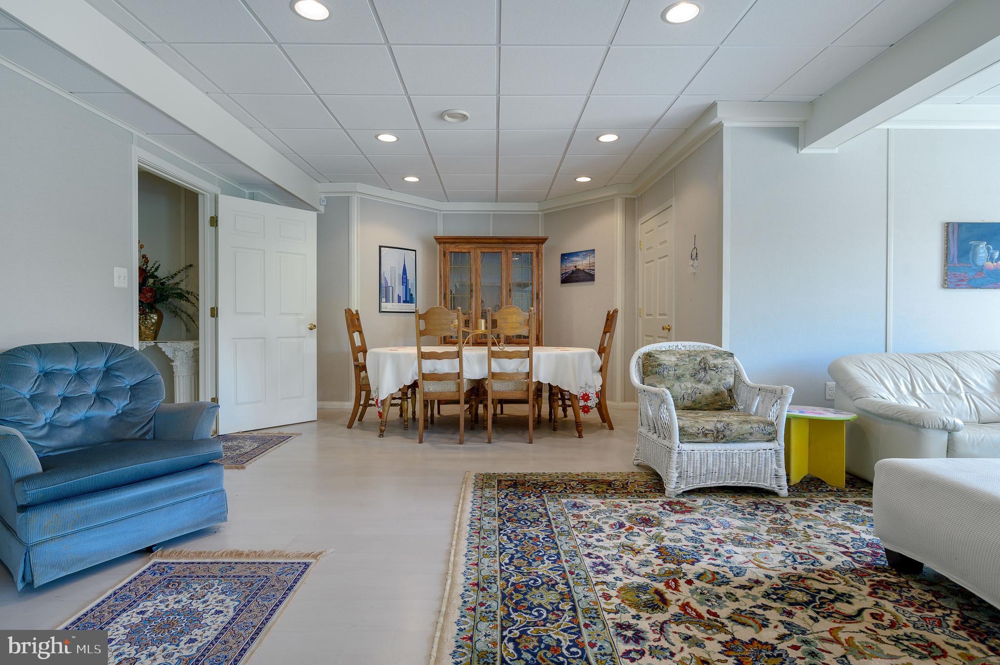 LAURELFORD - Residential