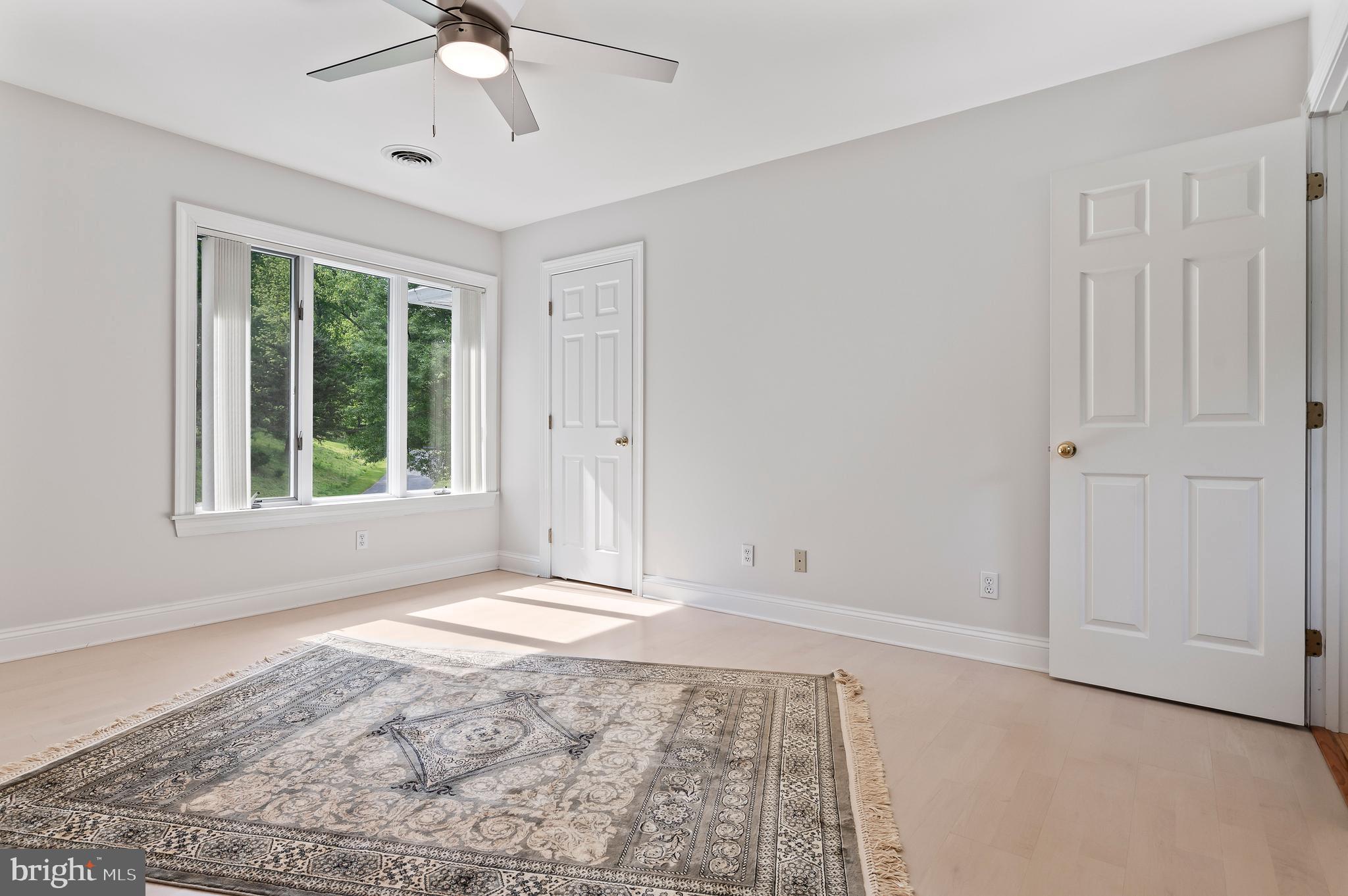 LAURELFORD - Residential