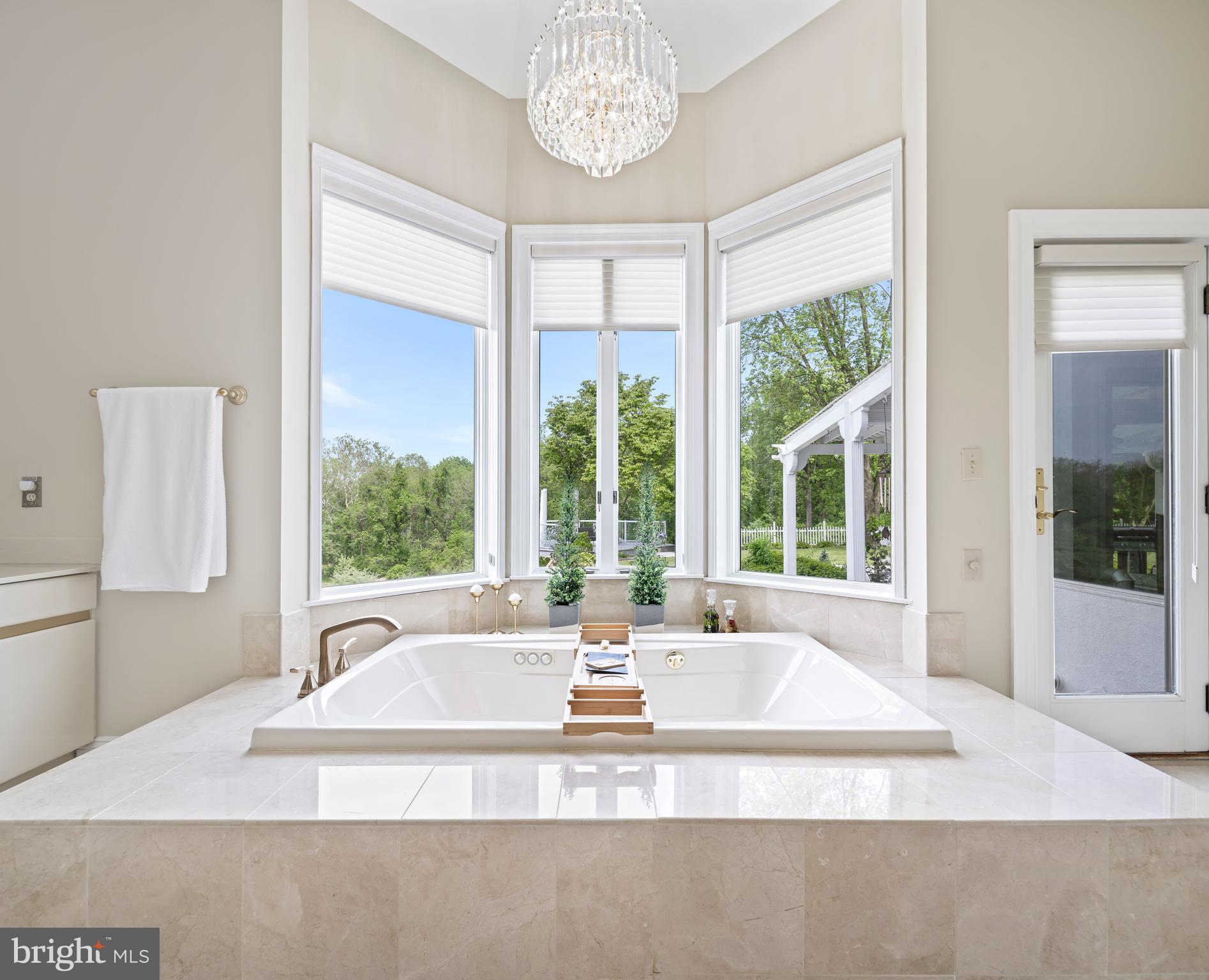 LAURELFORD - Residential