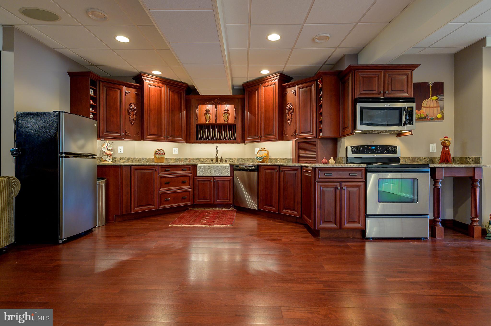 LAURELFORD - Residential